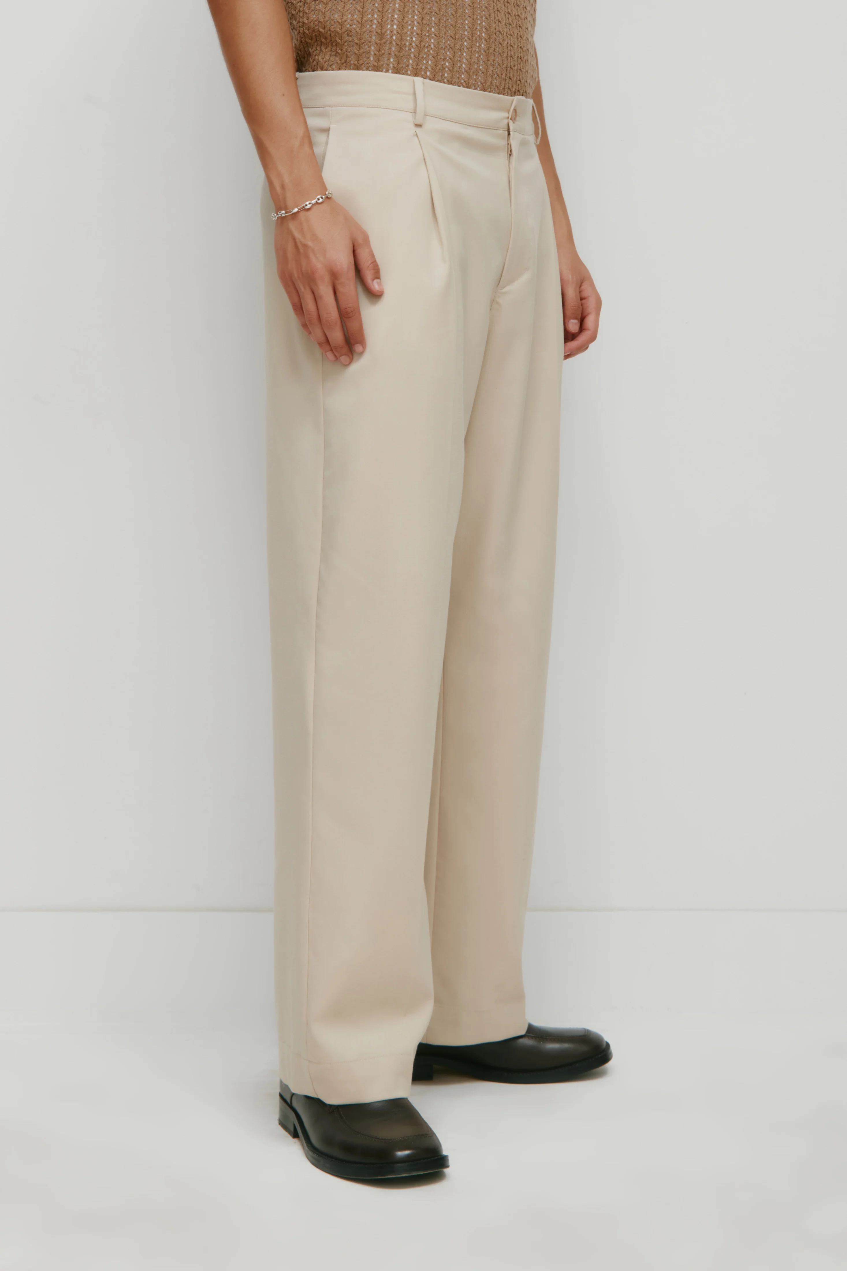 Men's Taym Trouser in Stone - Image 3