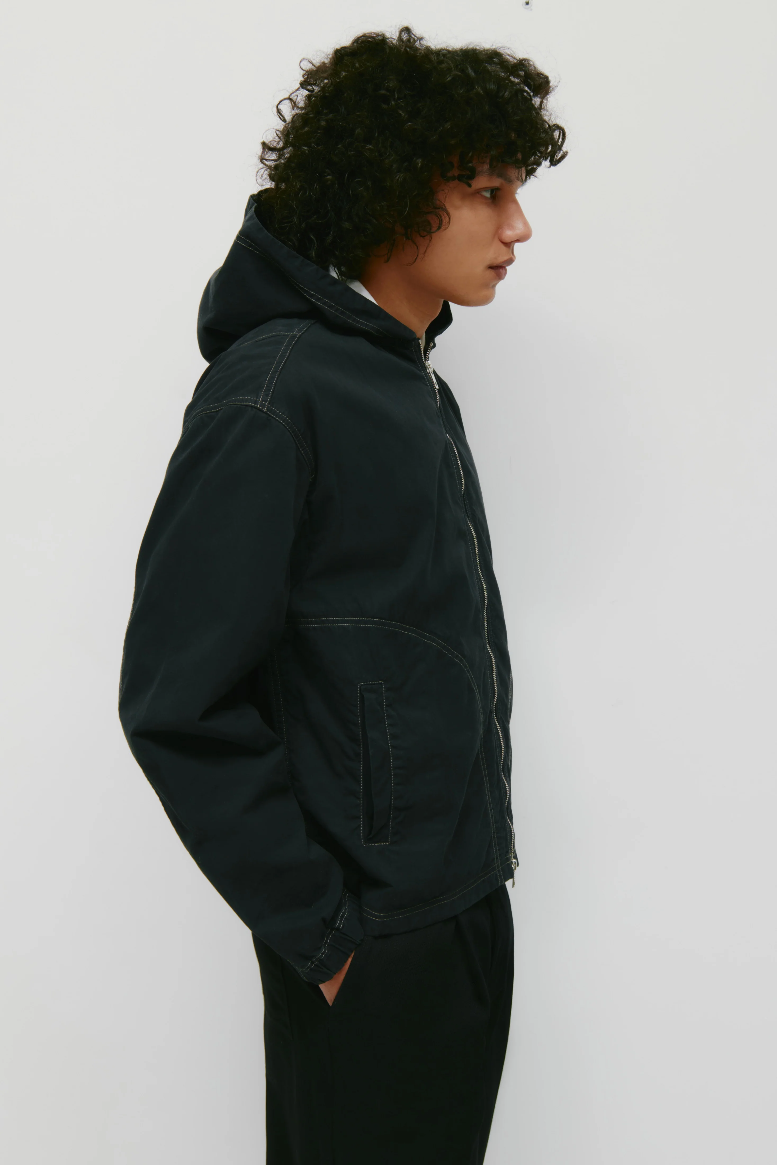 Men's Tefnut Beach Hoodie in Black - Image 5
