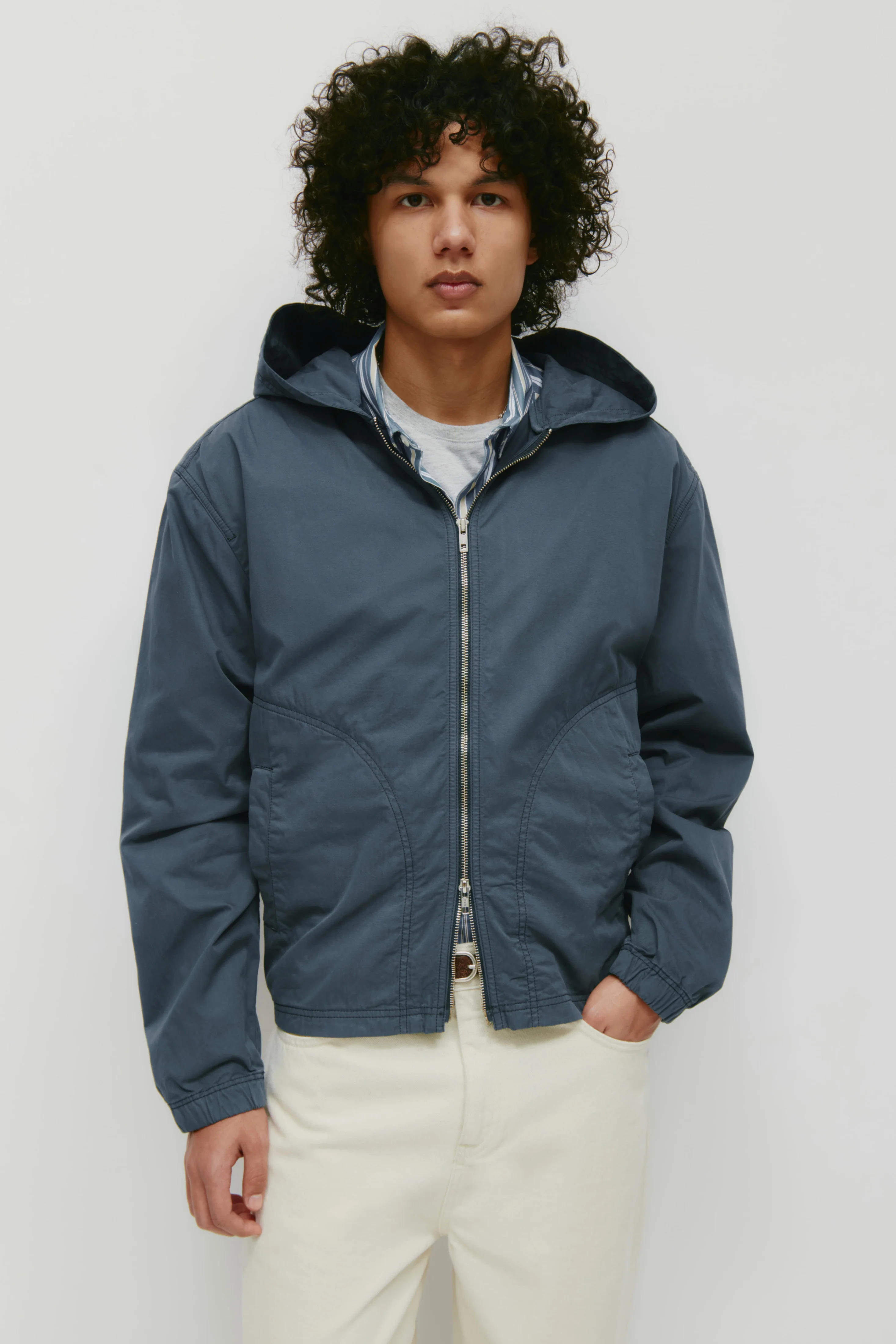 Men's Tefnut Beach Hoodie in Dark Slate - Image 4