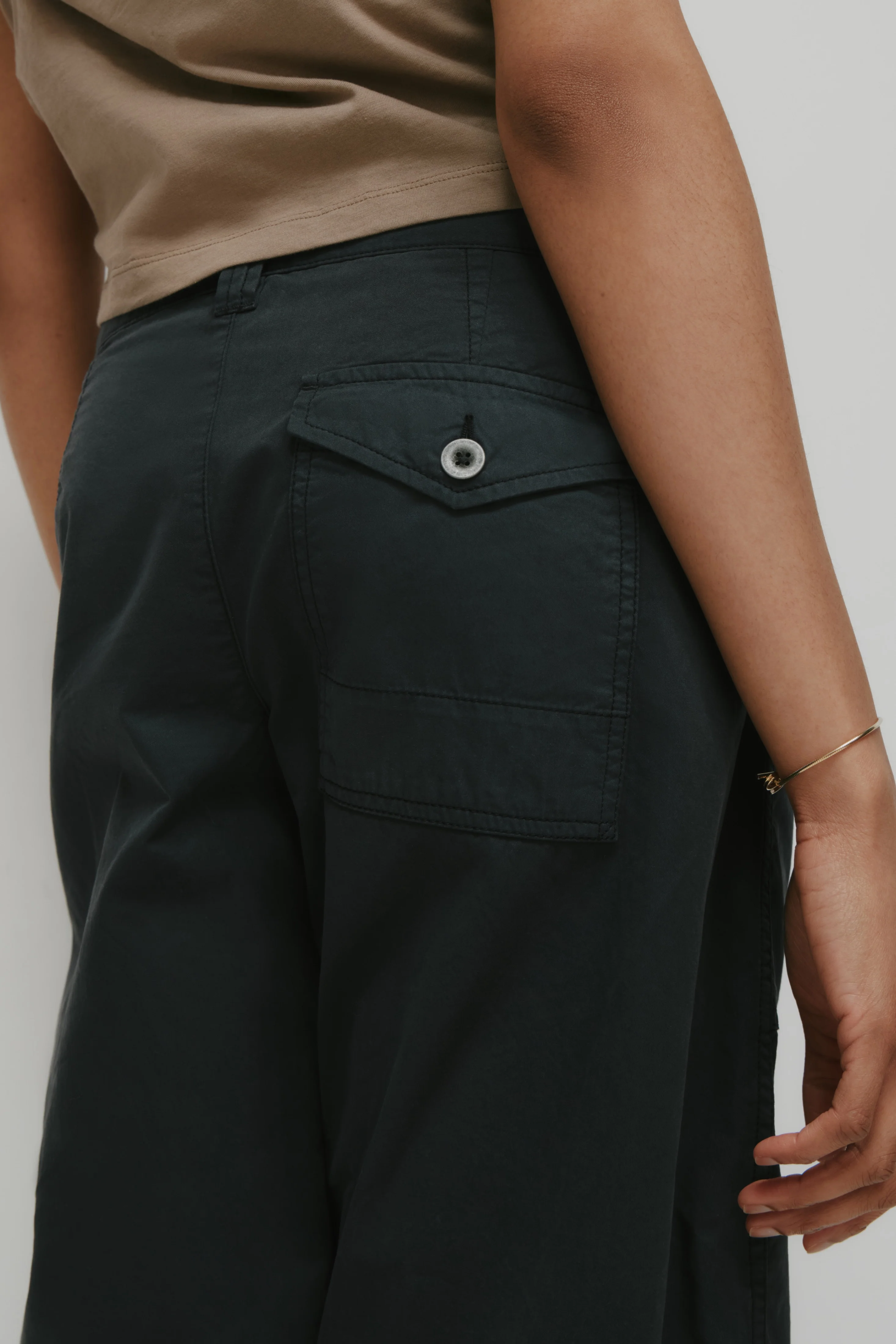 Men's Tefnut Beach Pant in Black - Image 10