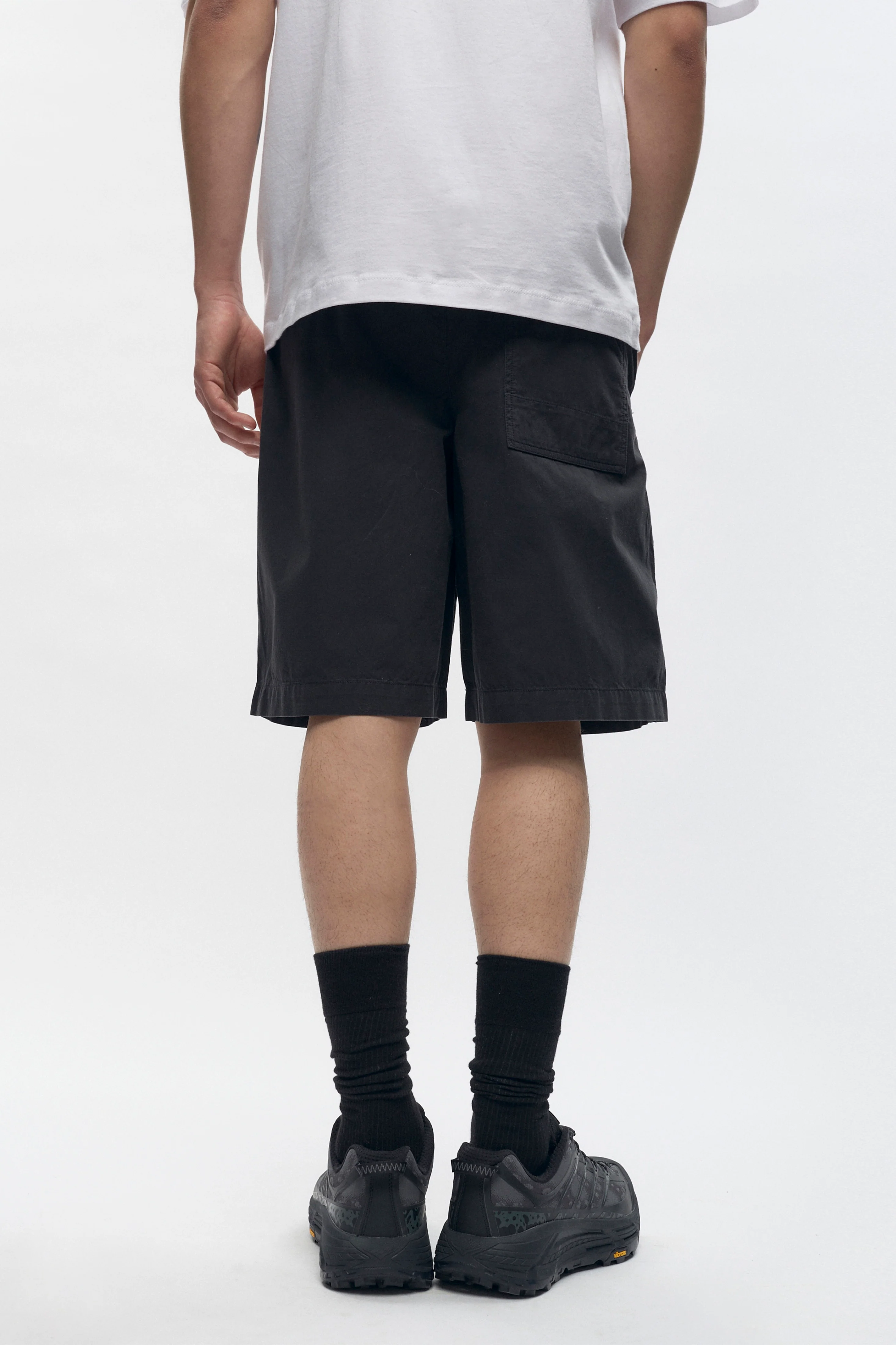 Tefnut Beach Shorts in Black - Image 3