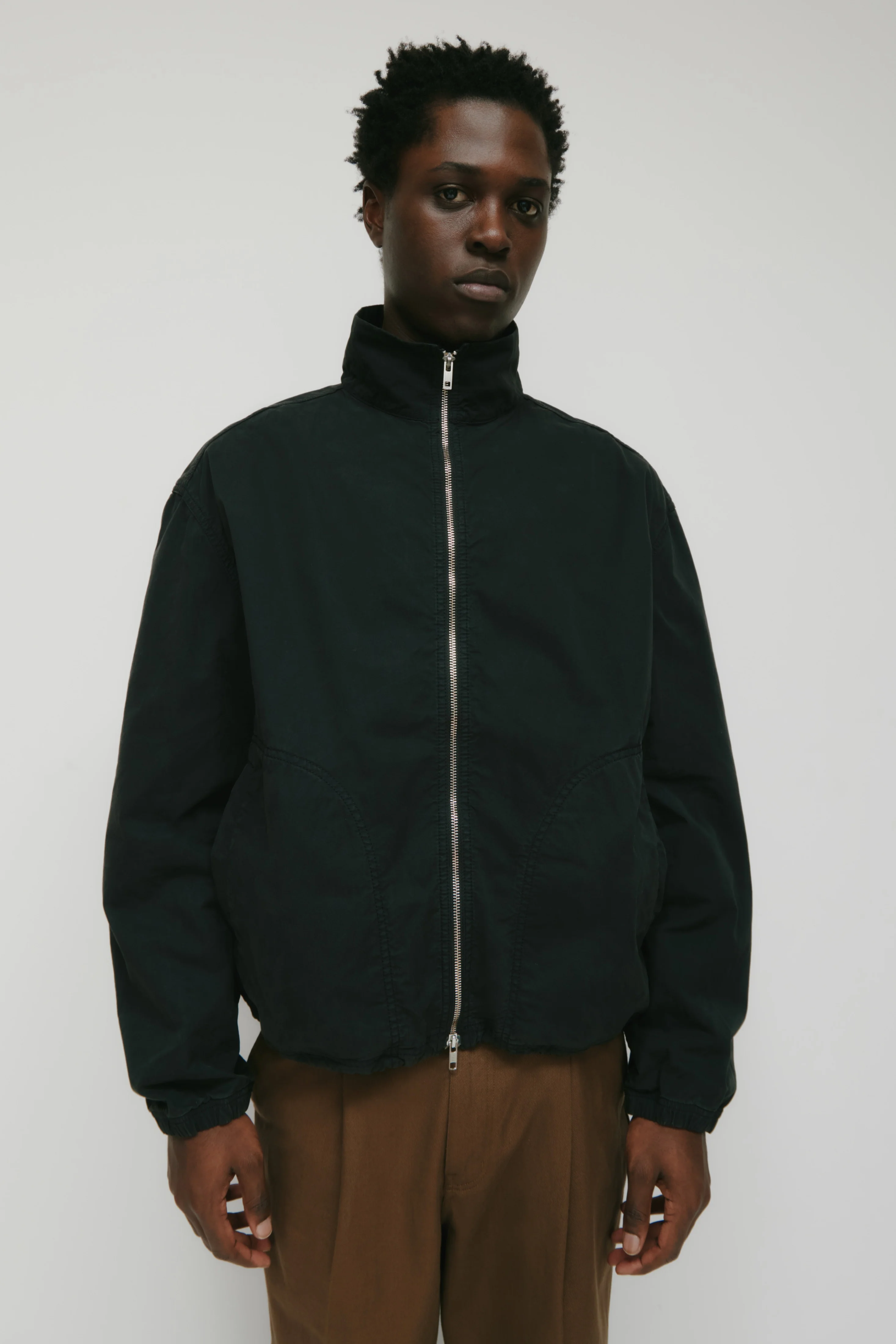 Men's Tefnut Stand Collar Jacket in Black - Image 4
