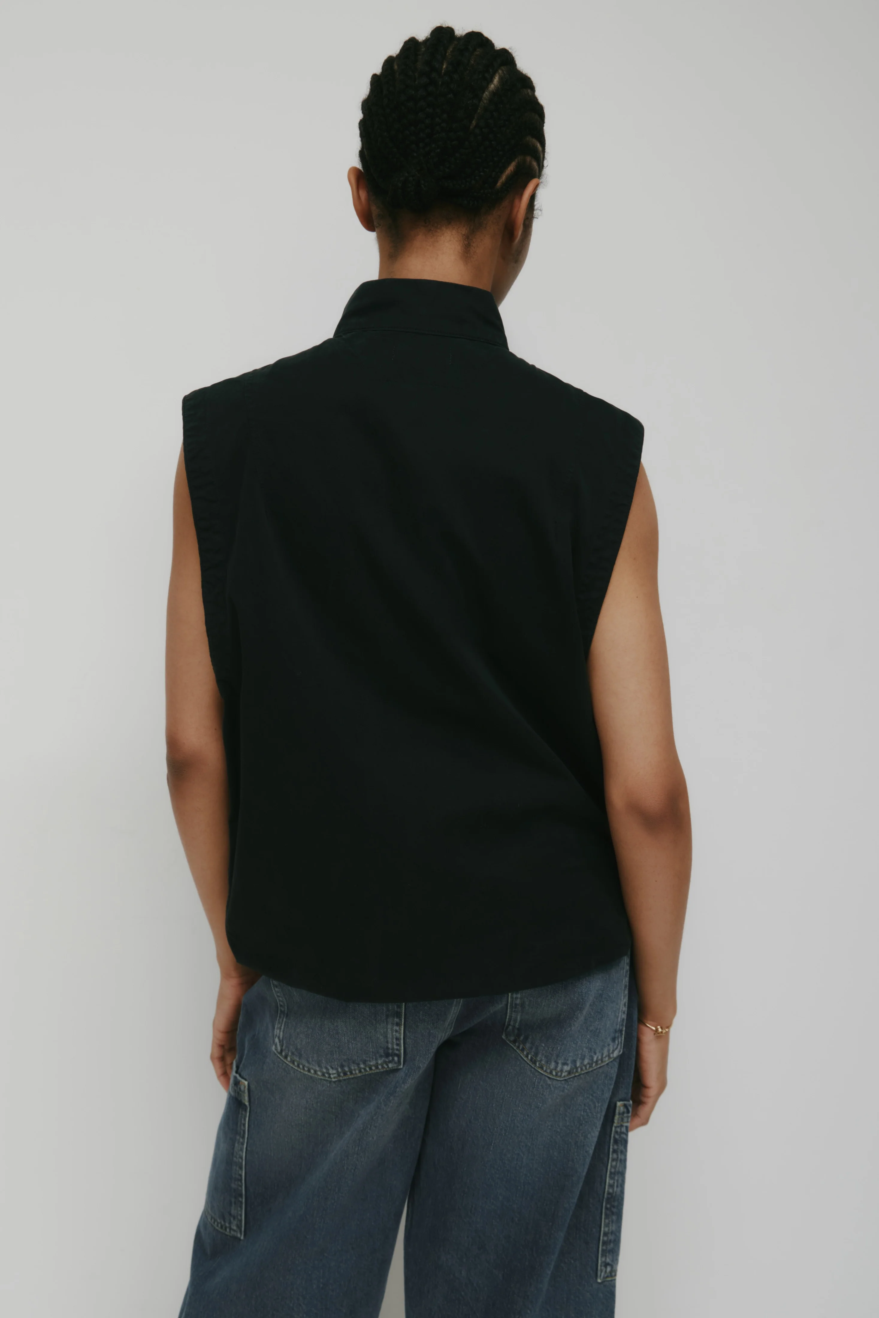 Men's Tefnut Stand Collar Vest in Black - Image 9