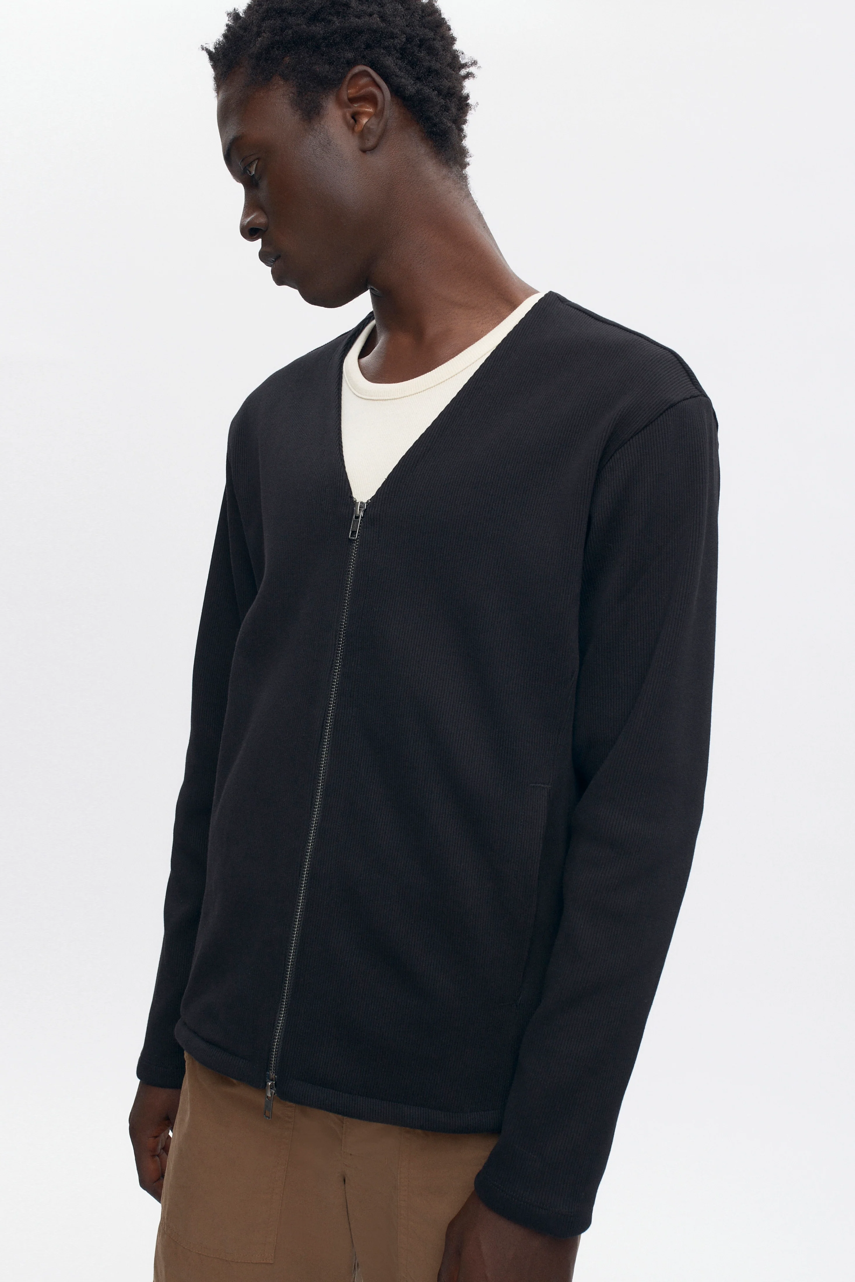Men's Thebes Cardigan in Black - Image 3