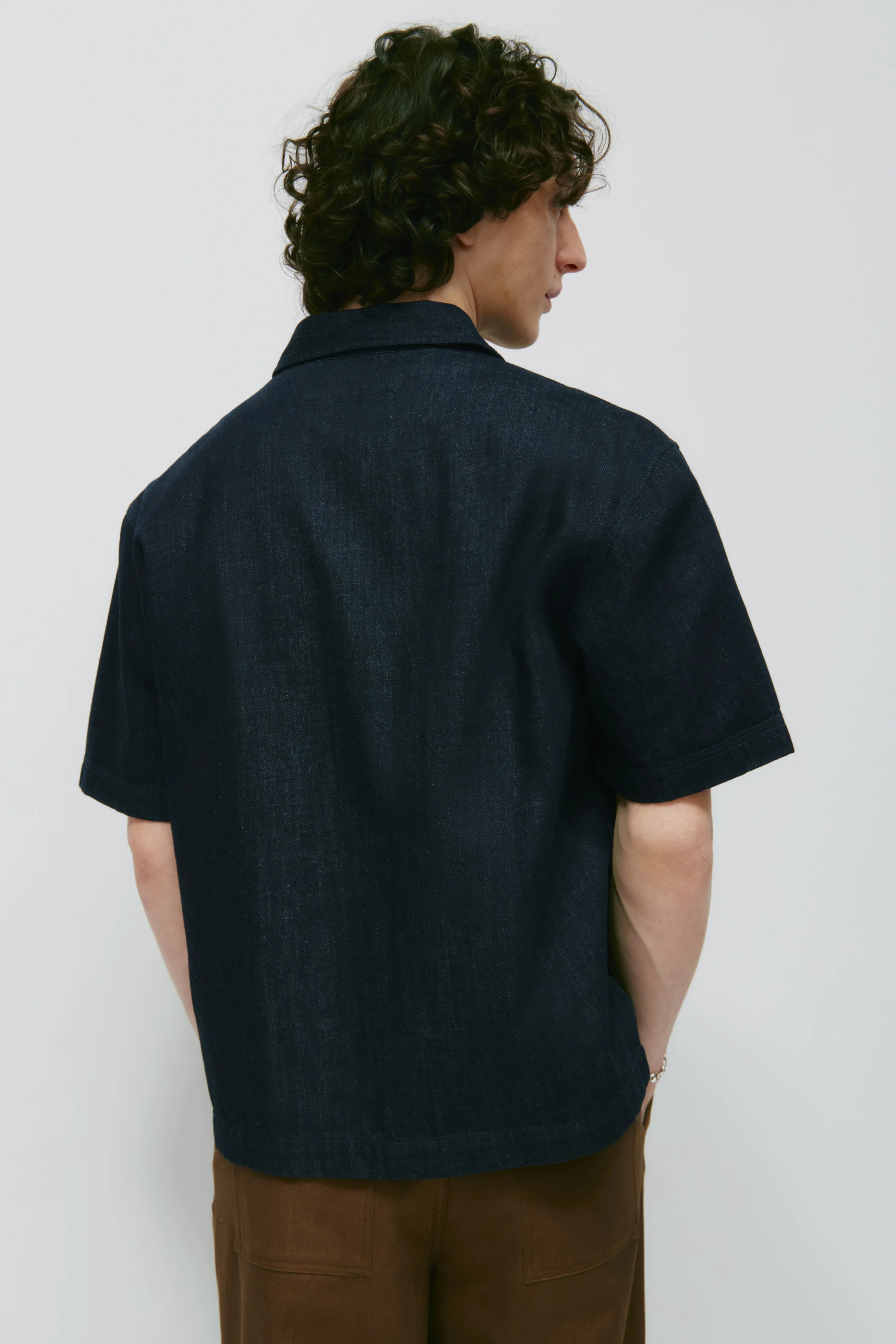 Men's Yafi Shirt in Rinse - Image 5