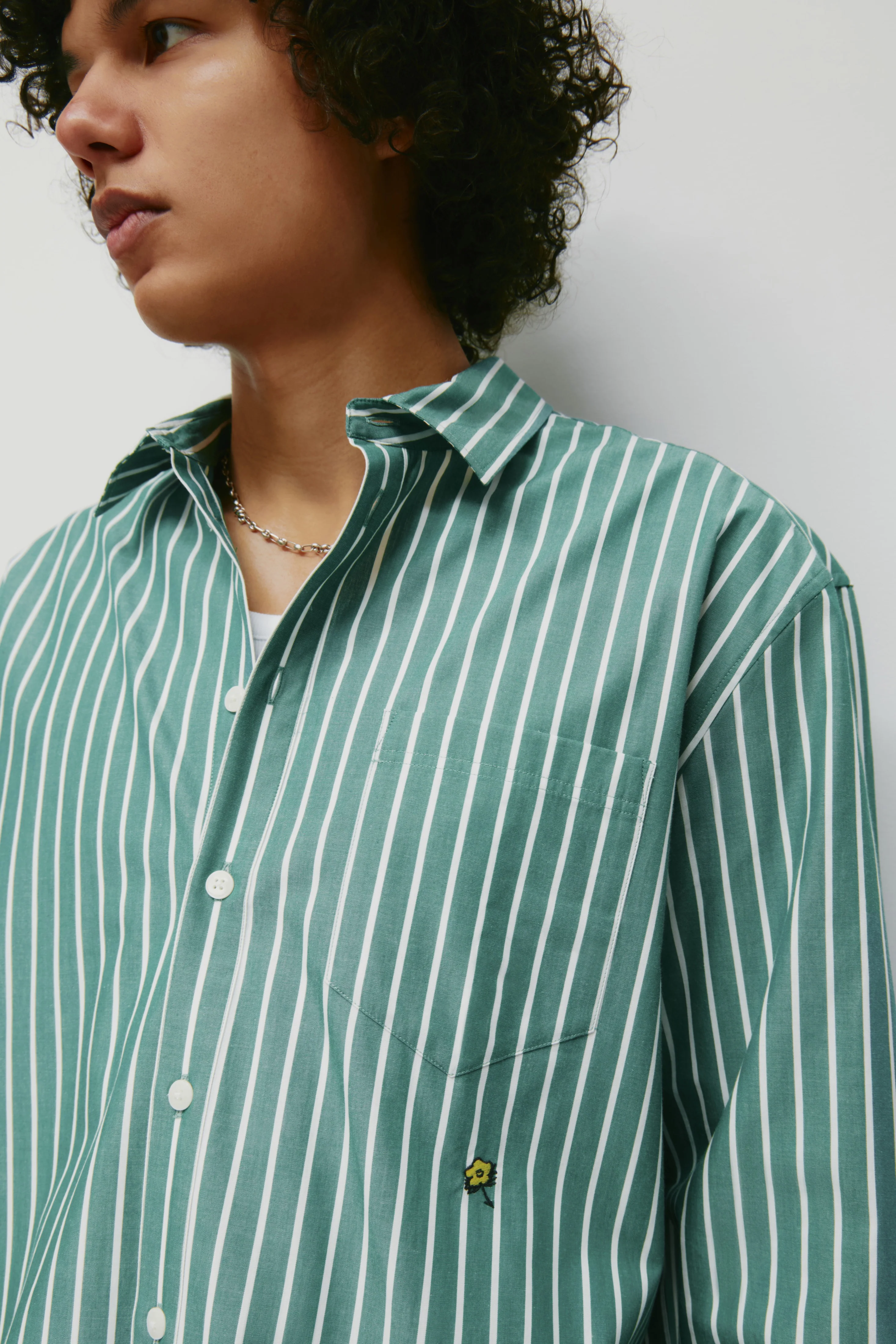 Men's Zia Shirt in Green/White Stripe - Image 5