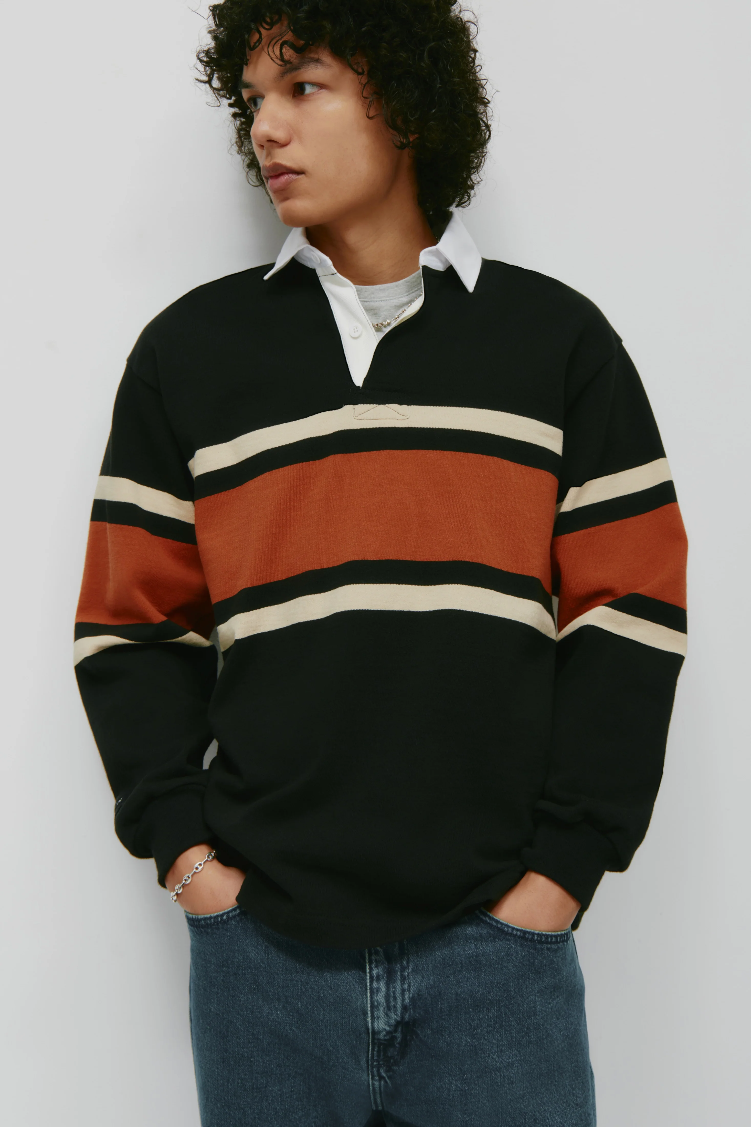 Barbarian Rugby in Black/Rust Stripe - Image 3