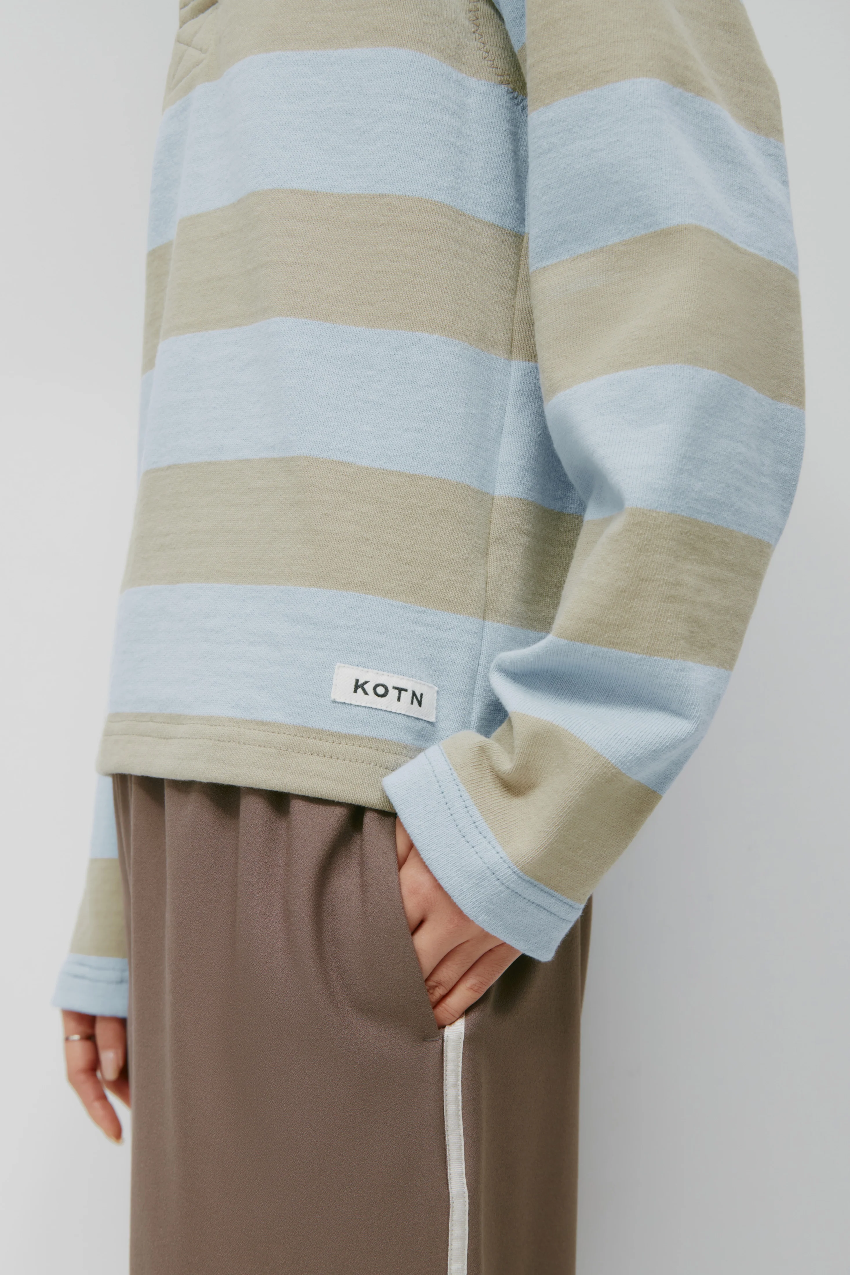 Shrunken Rugby Shirt in Taupe/Powder - Image 5