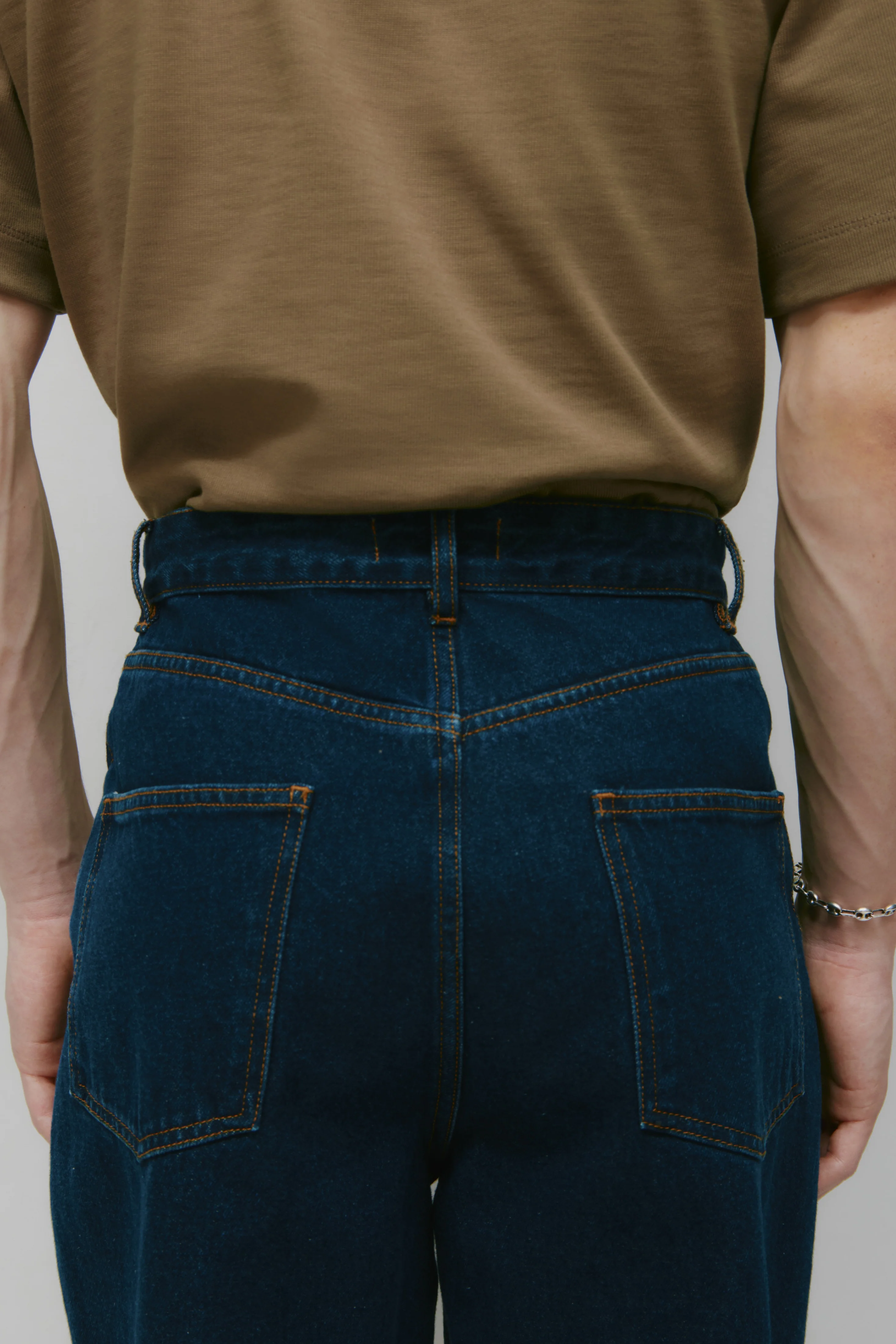 Antifit Denim in Dark Wash - Image 10