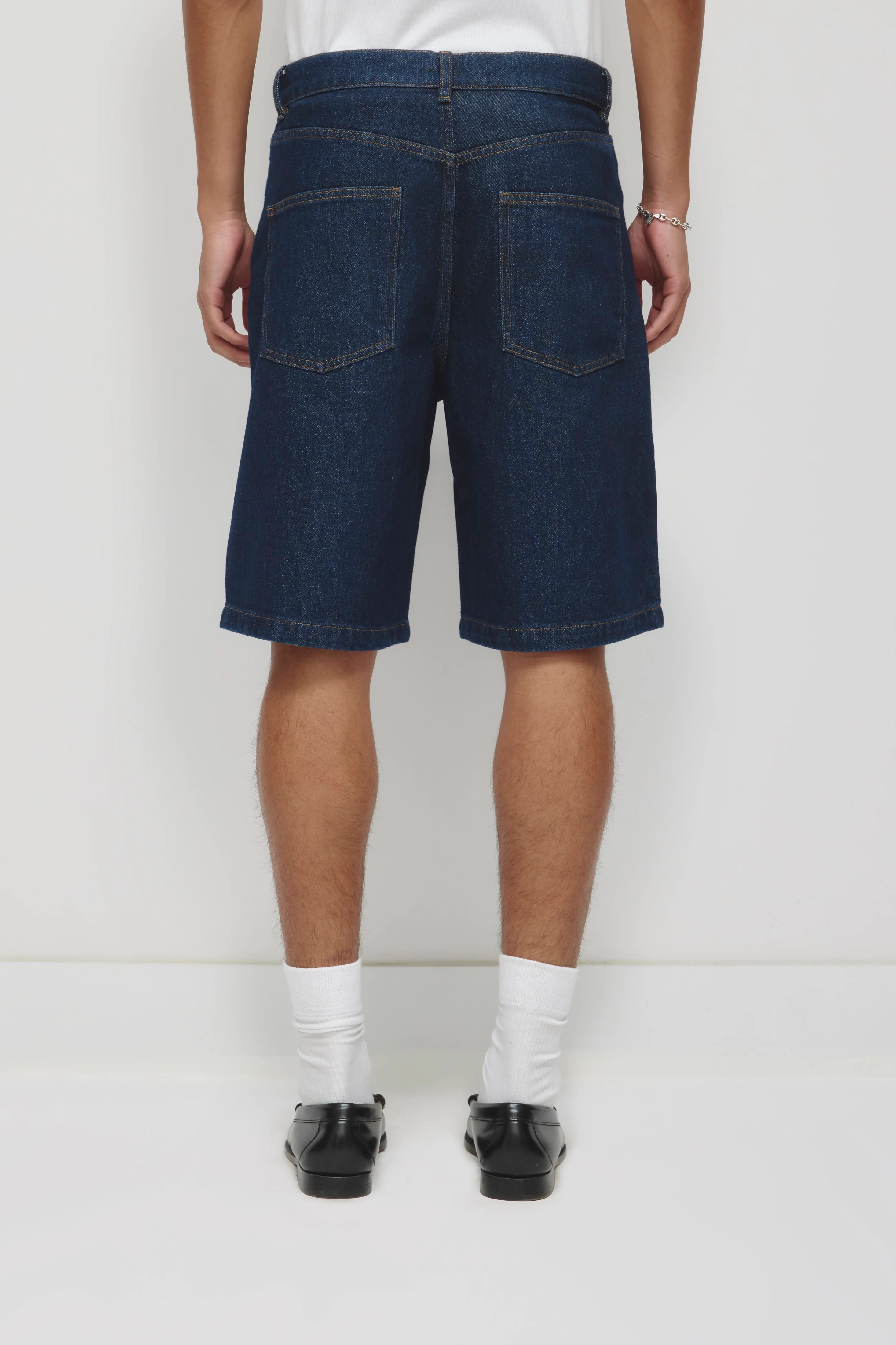 Unisex Antifit Denim Shorts in Dark Wash - Image 8