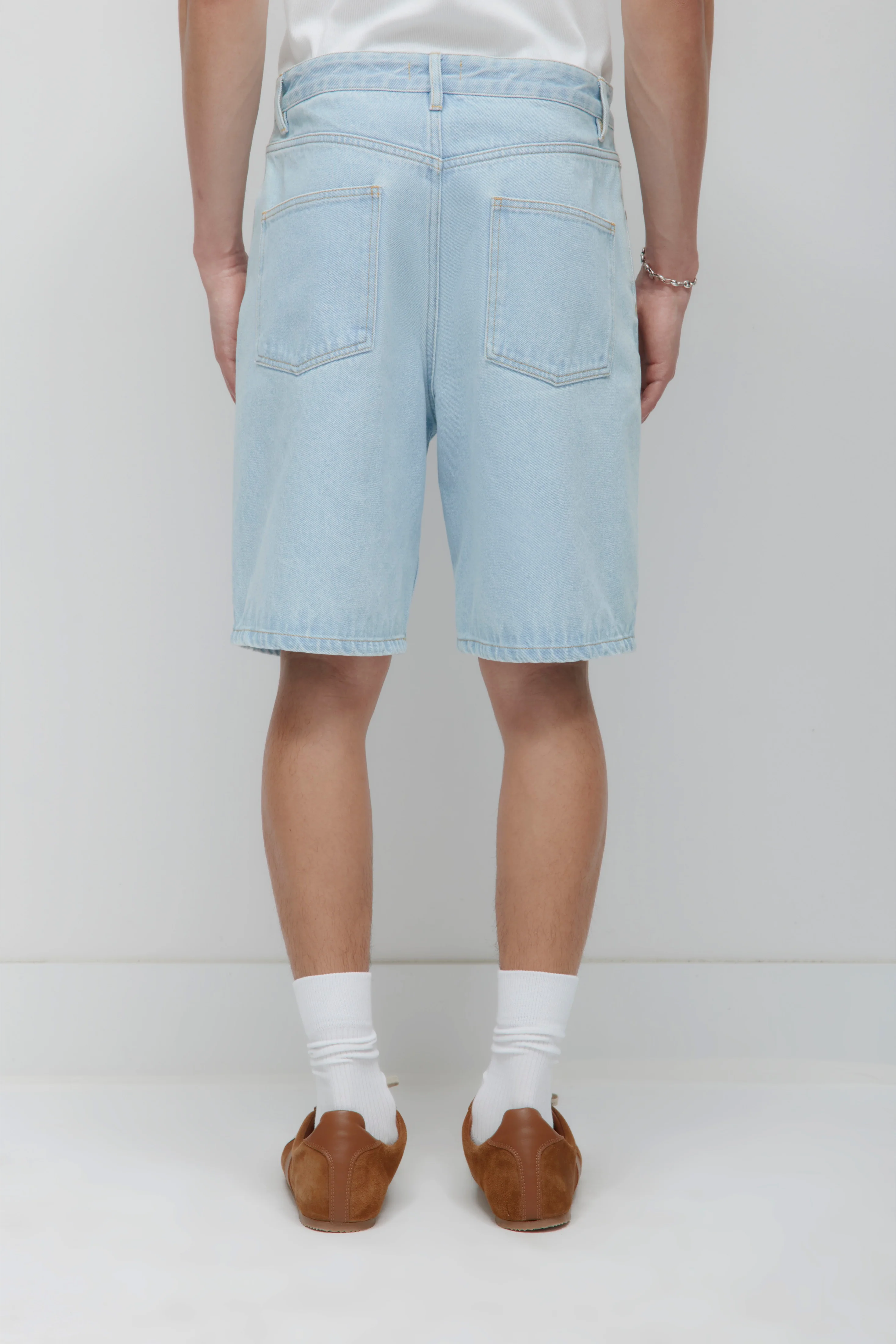 Antifit Denim Shorts in Light Wash - Image 8
