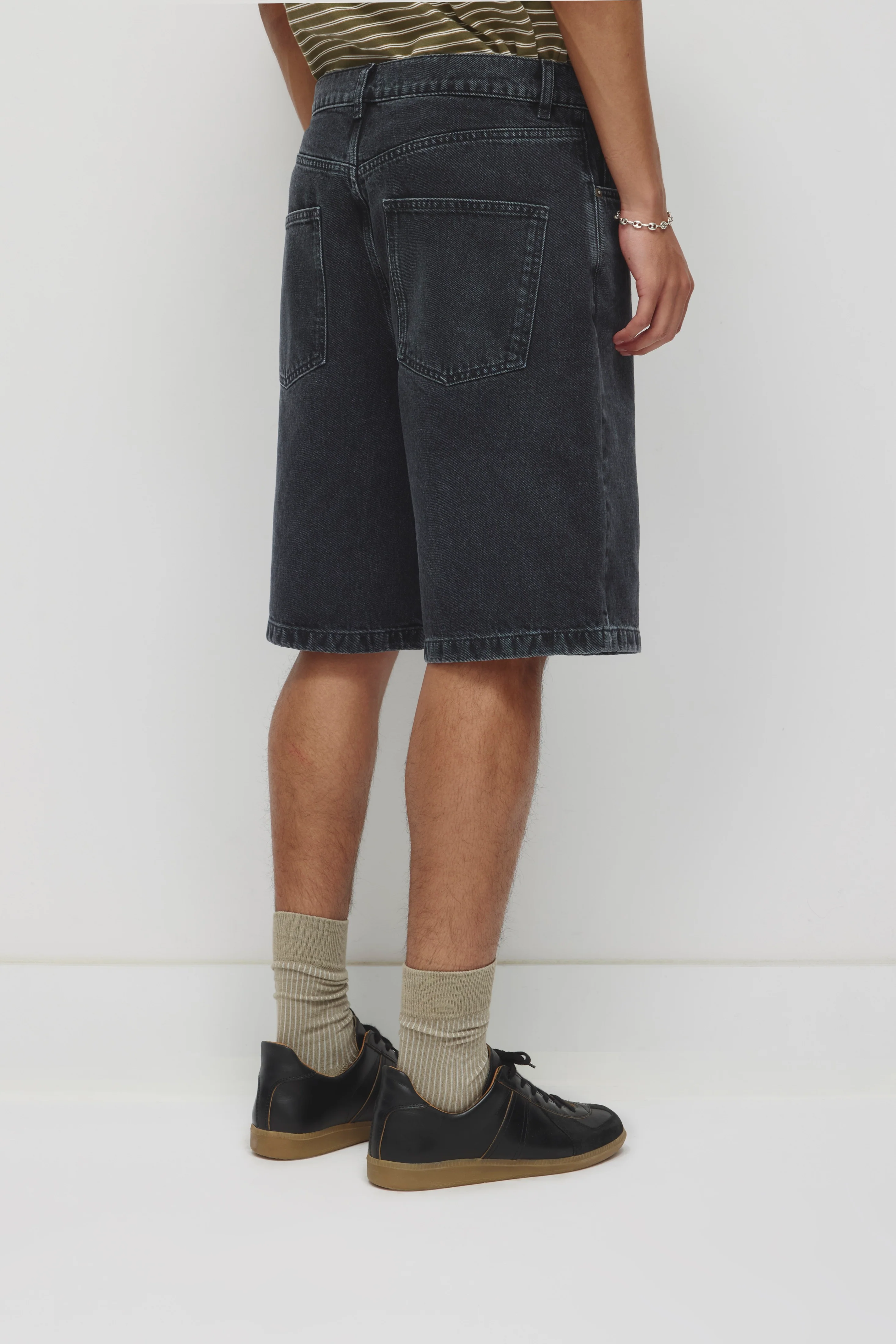 Unisex Antifit Denim Shorts in Washed Black - Image 8