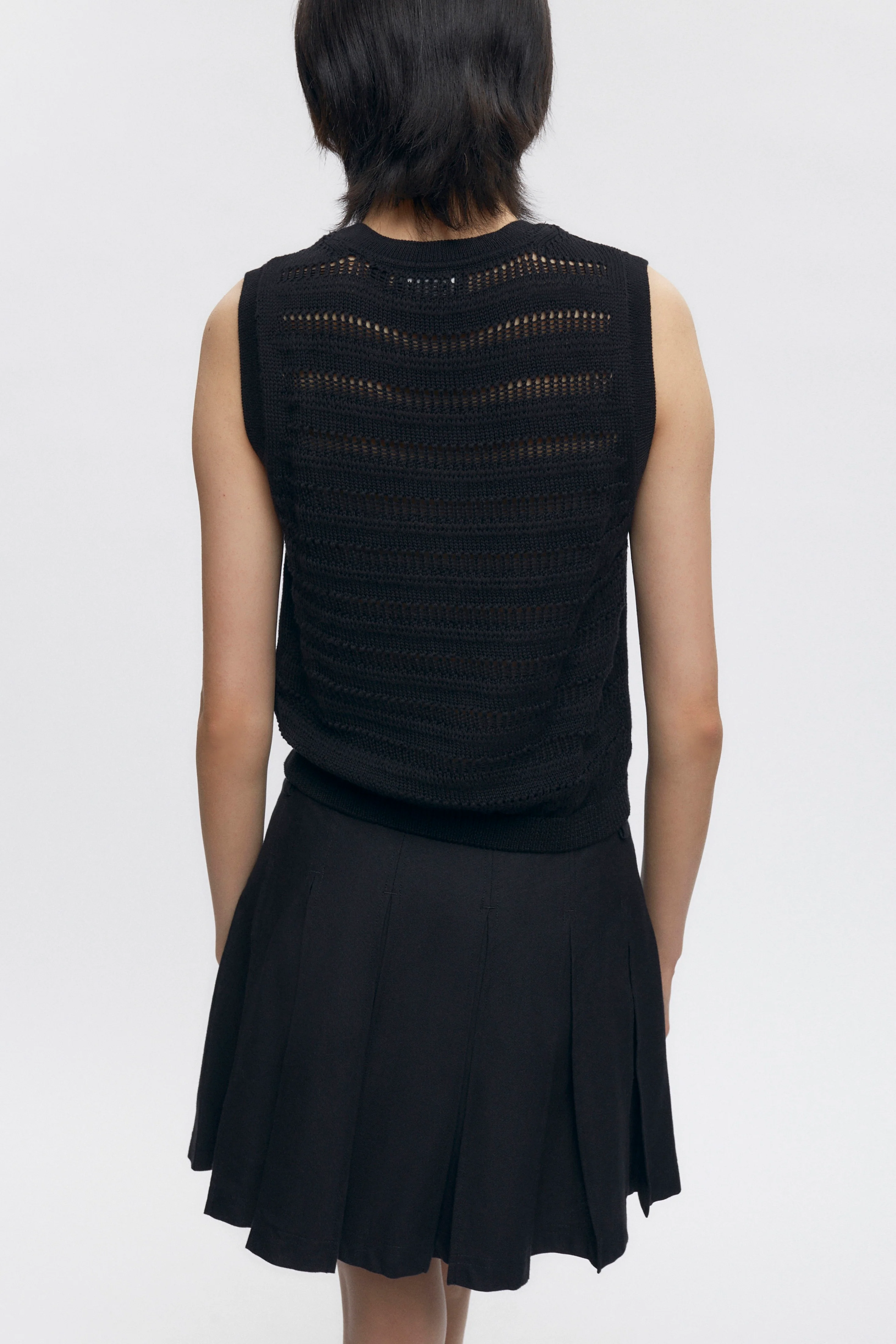 Women’s Acacia Knit Tank in Black - Image 4