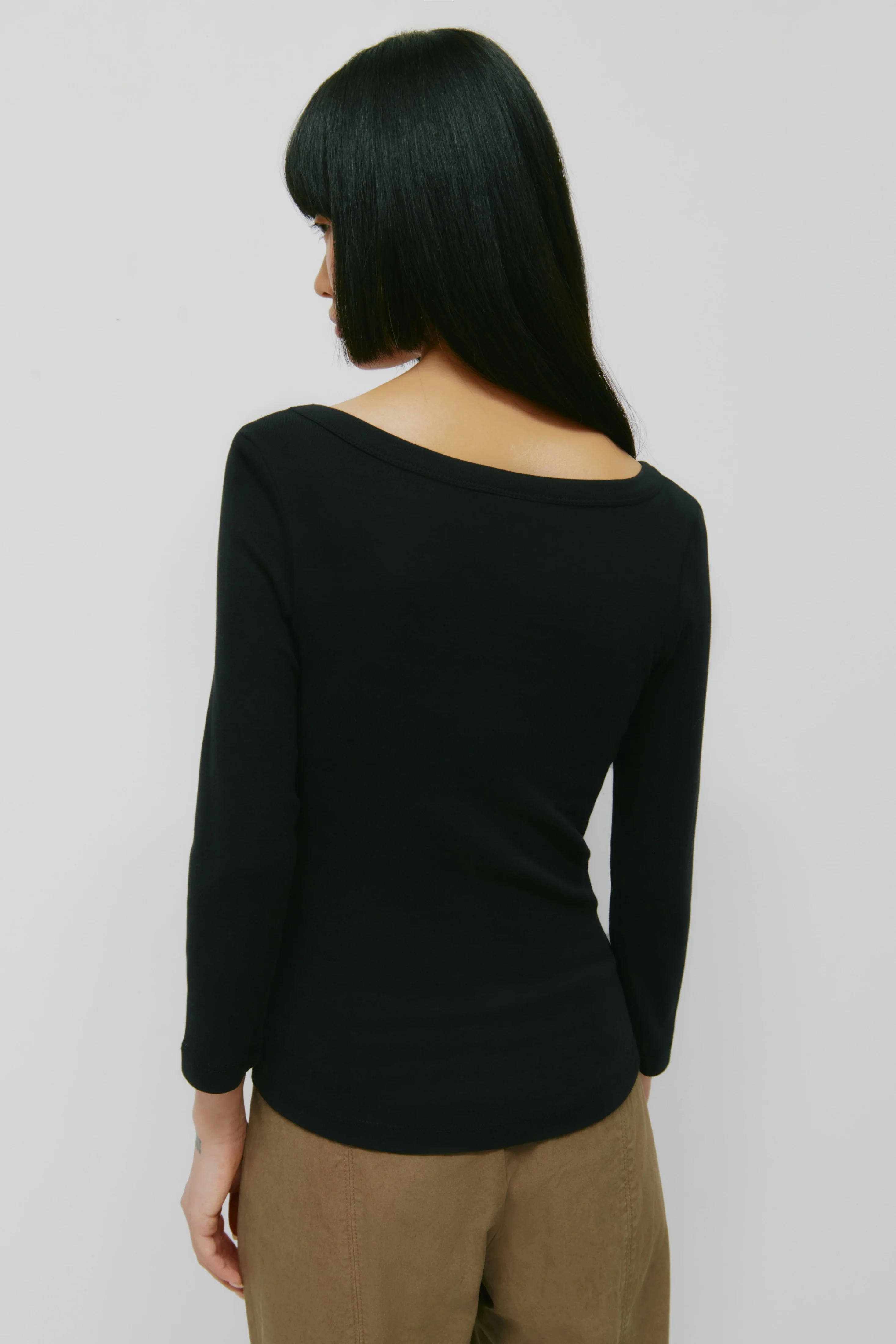 Women's Boatneck 3/4 Sleeve Top in Black - Image 4