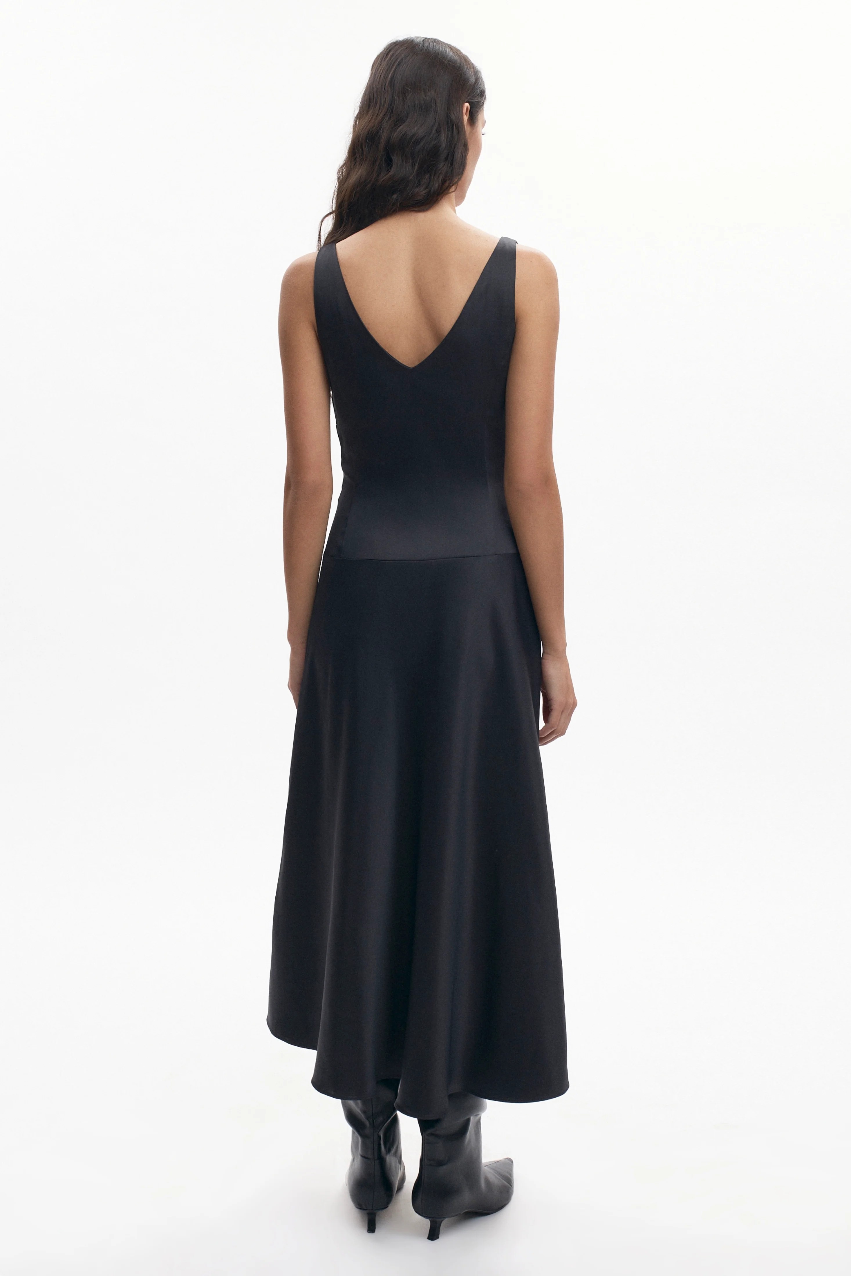 Women's Cleo Plunge Dress in Black - Image 5