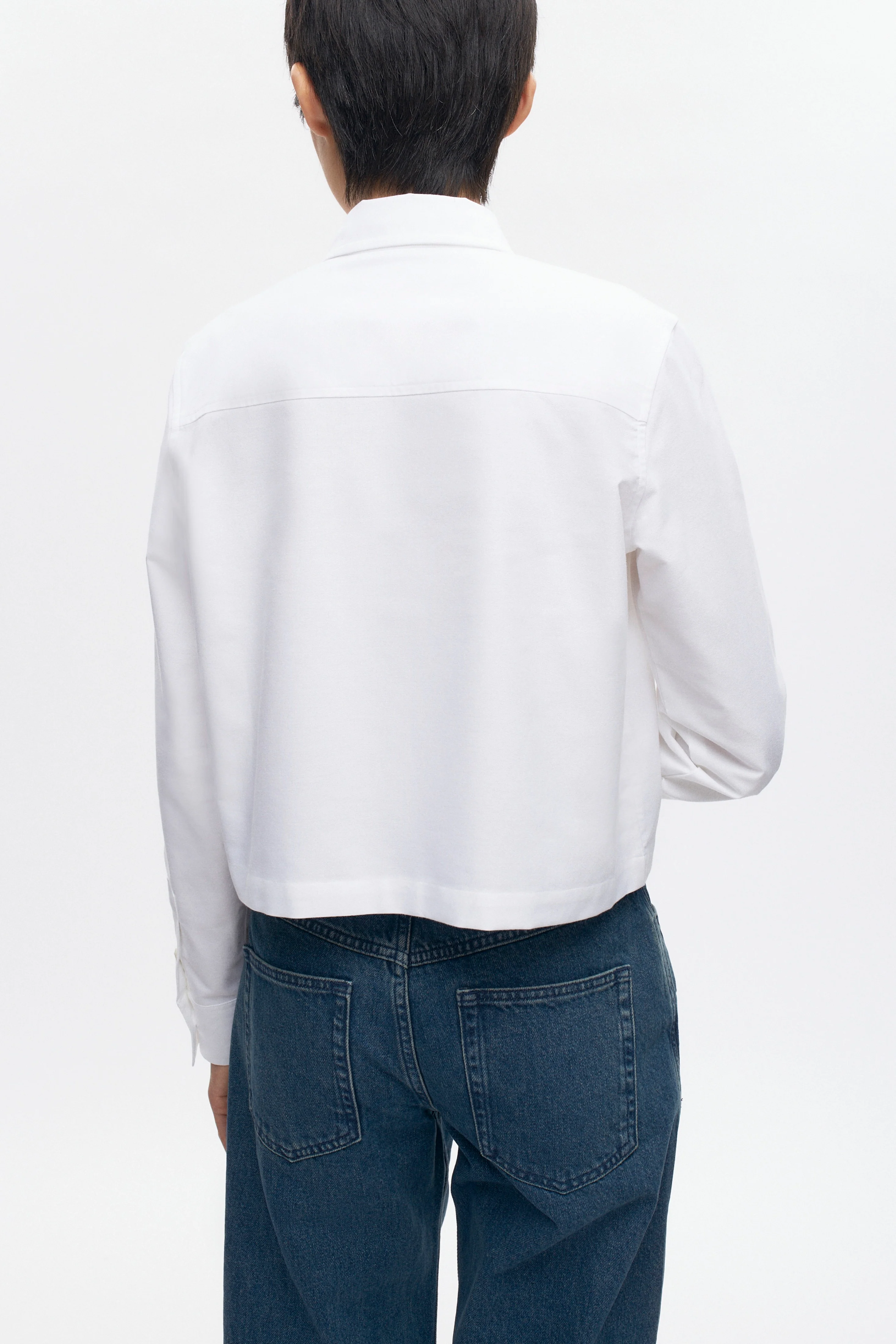 Women's Crop Oxford Shirt in White - Image 3