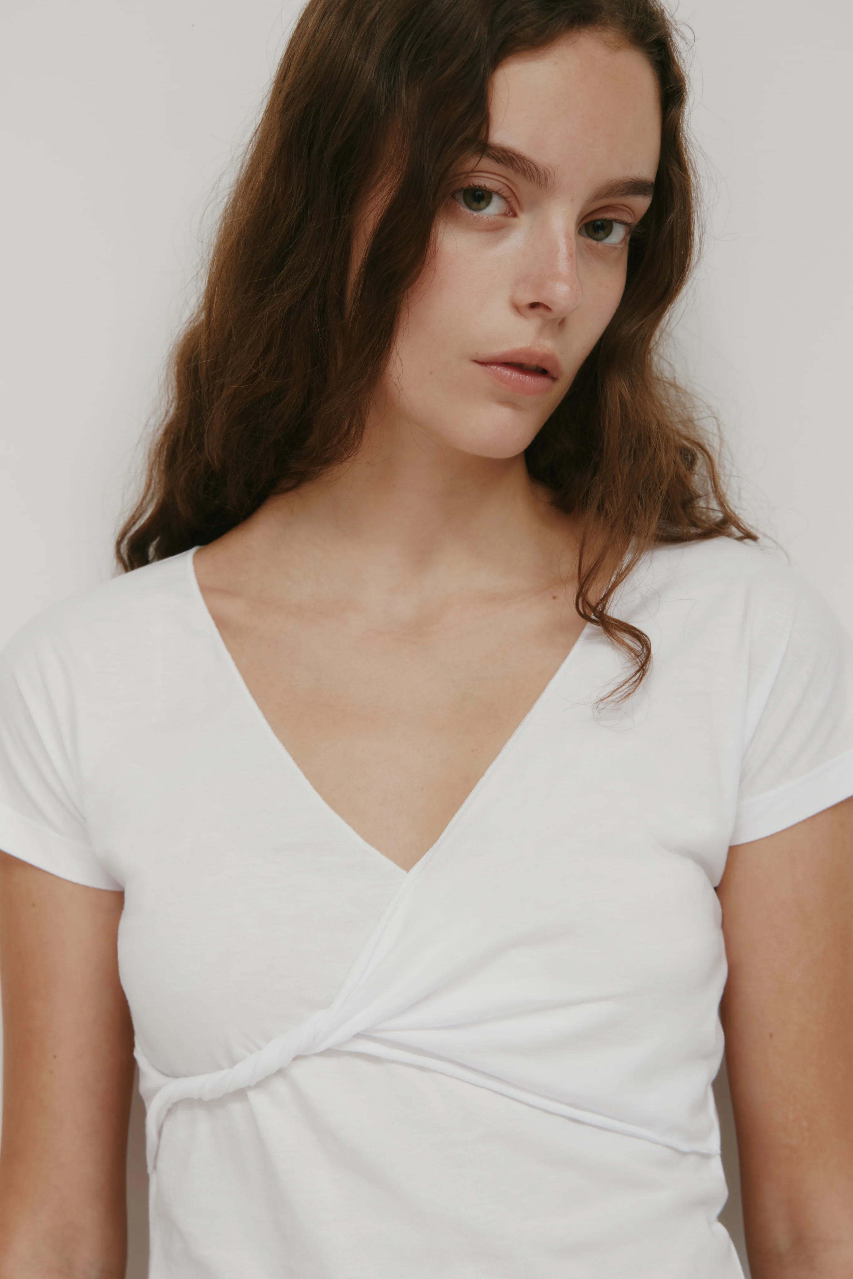 Women's Dalila Twist Top in White - Image 5