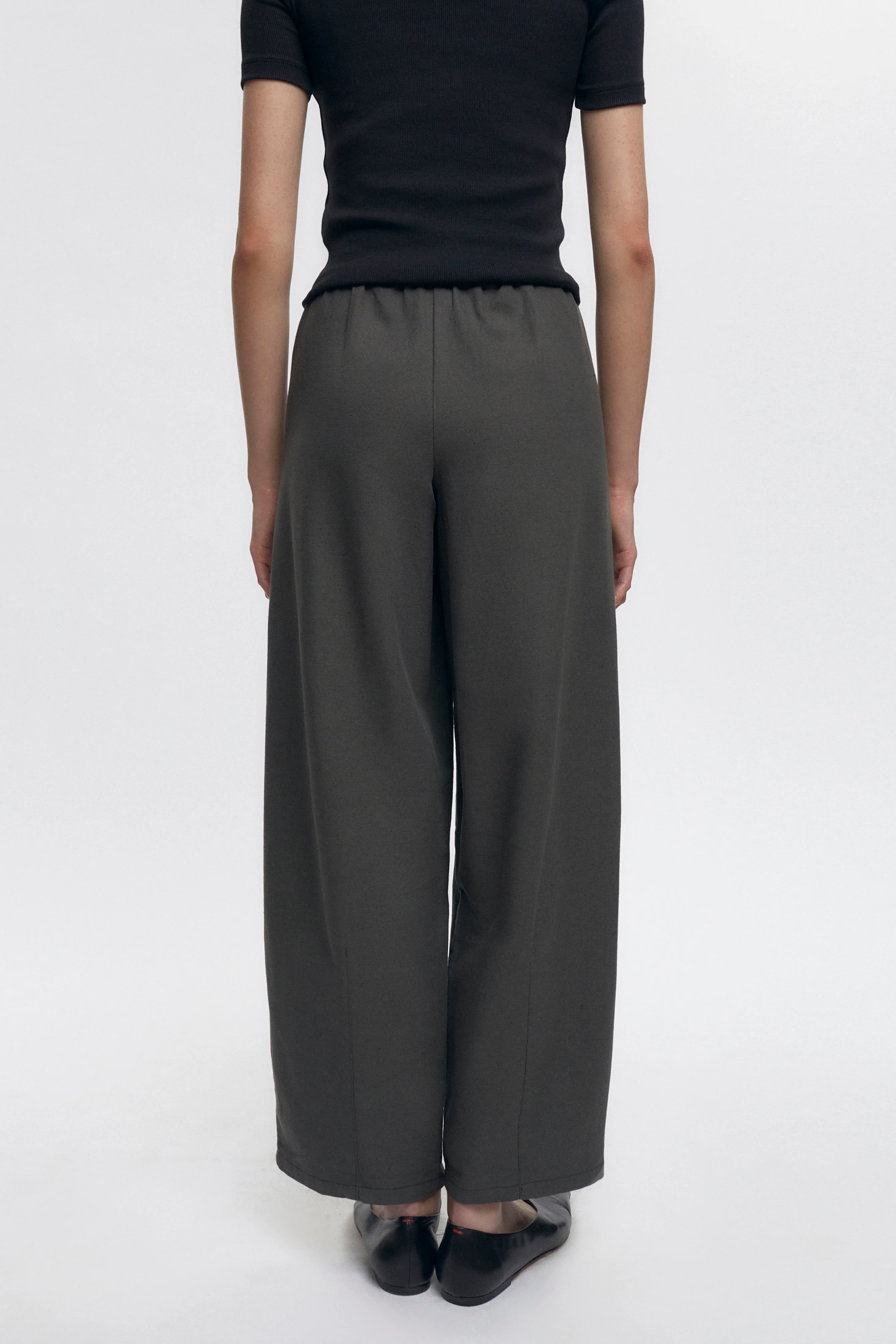 Women's Dendera Pants in Beluga - Image 3