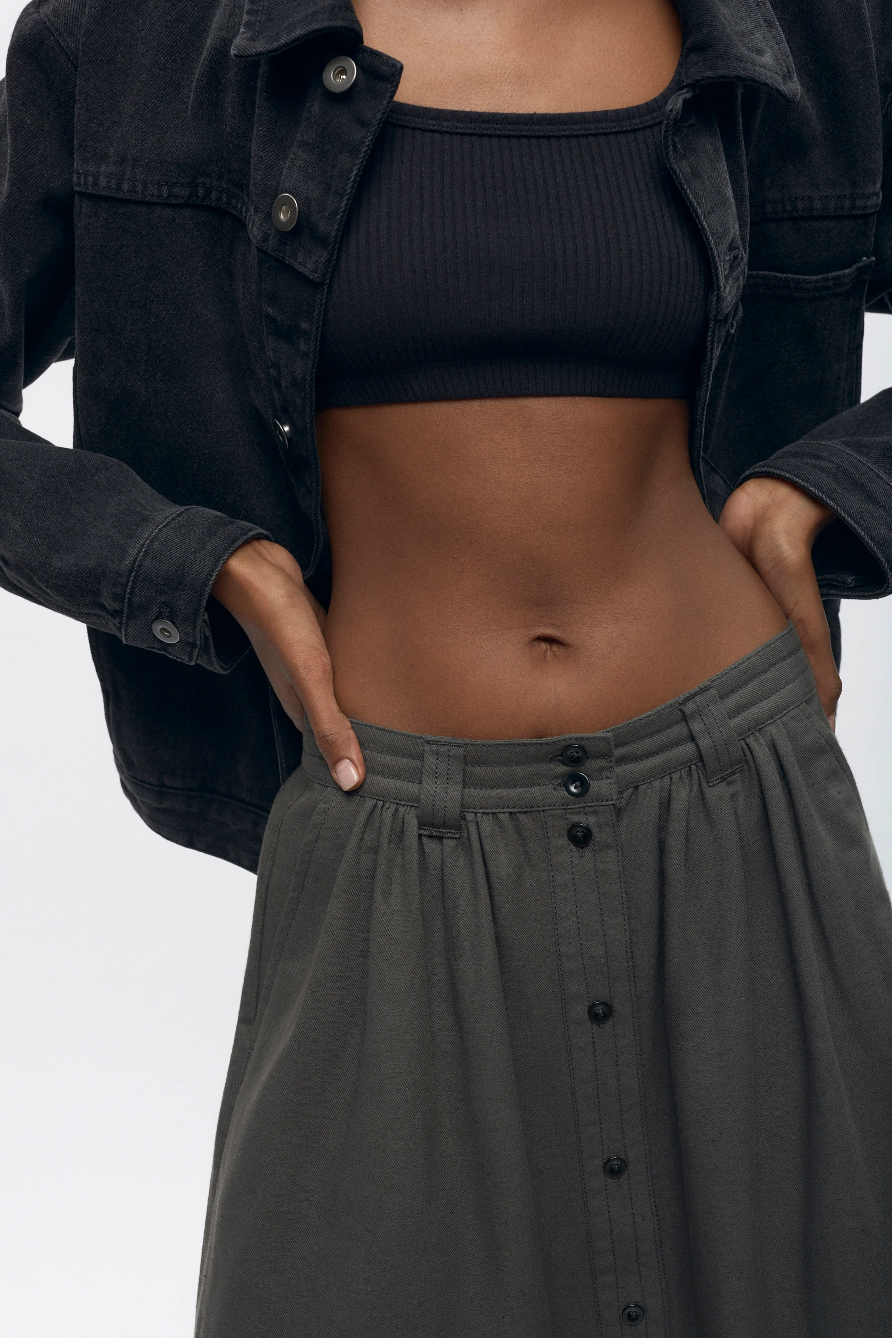 Women's Dendera Skirt in Beluga - Image 4
