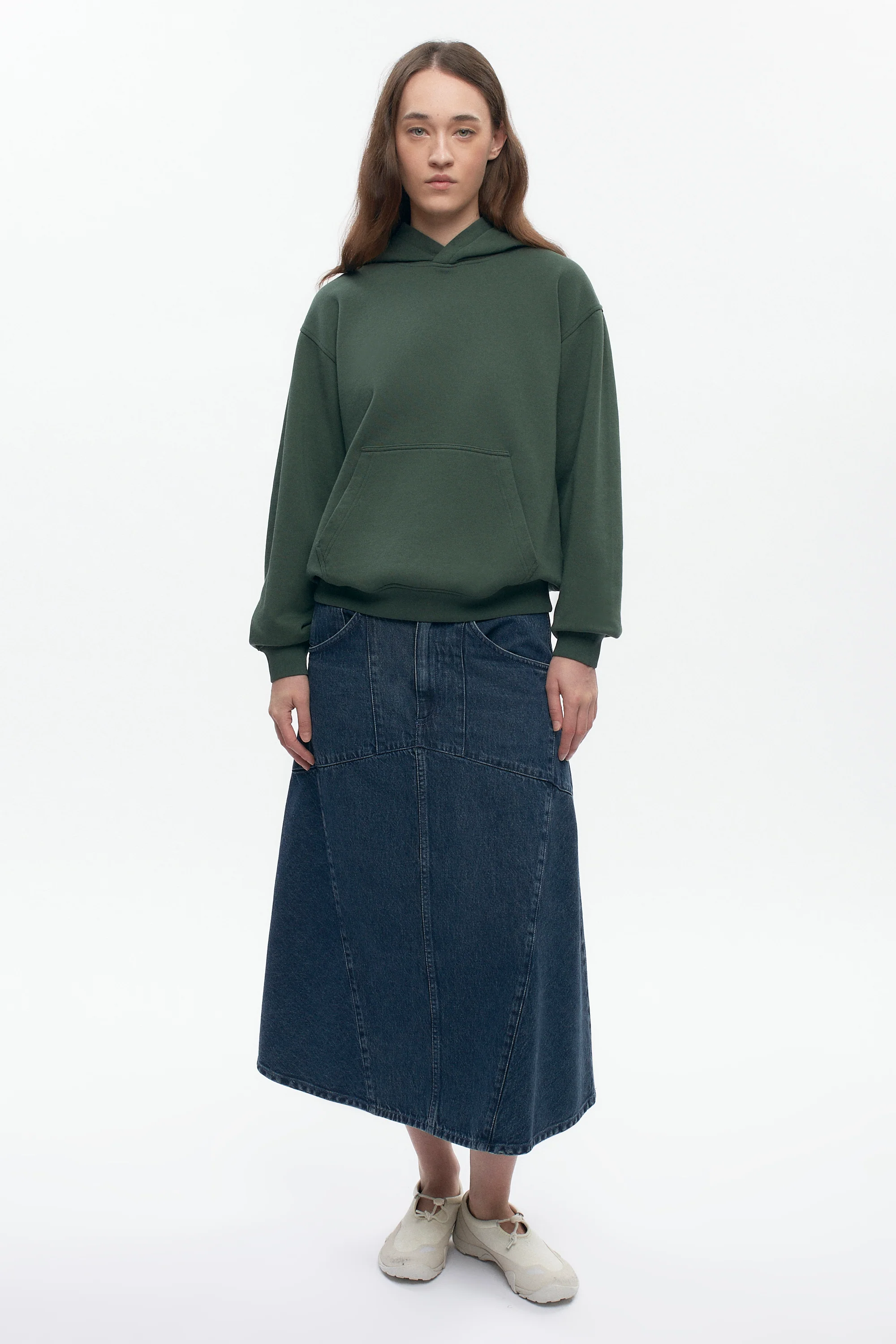 Women's Essential Hoodie in Bottle Green - Image 4