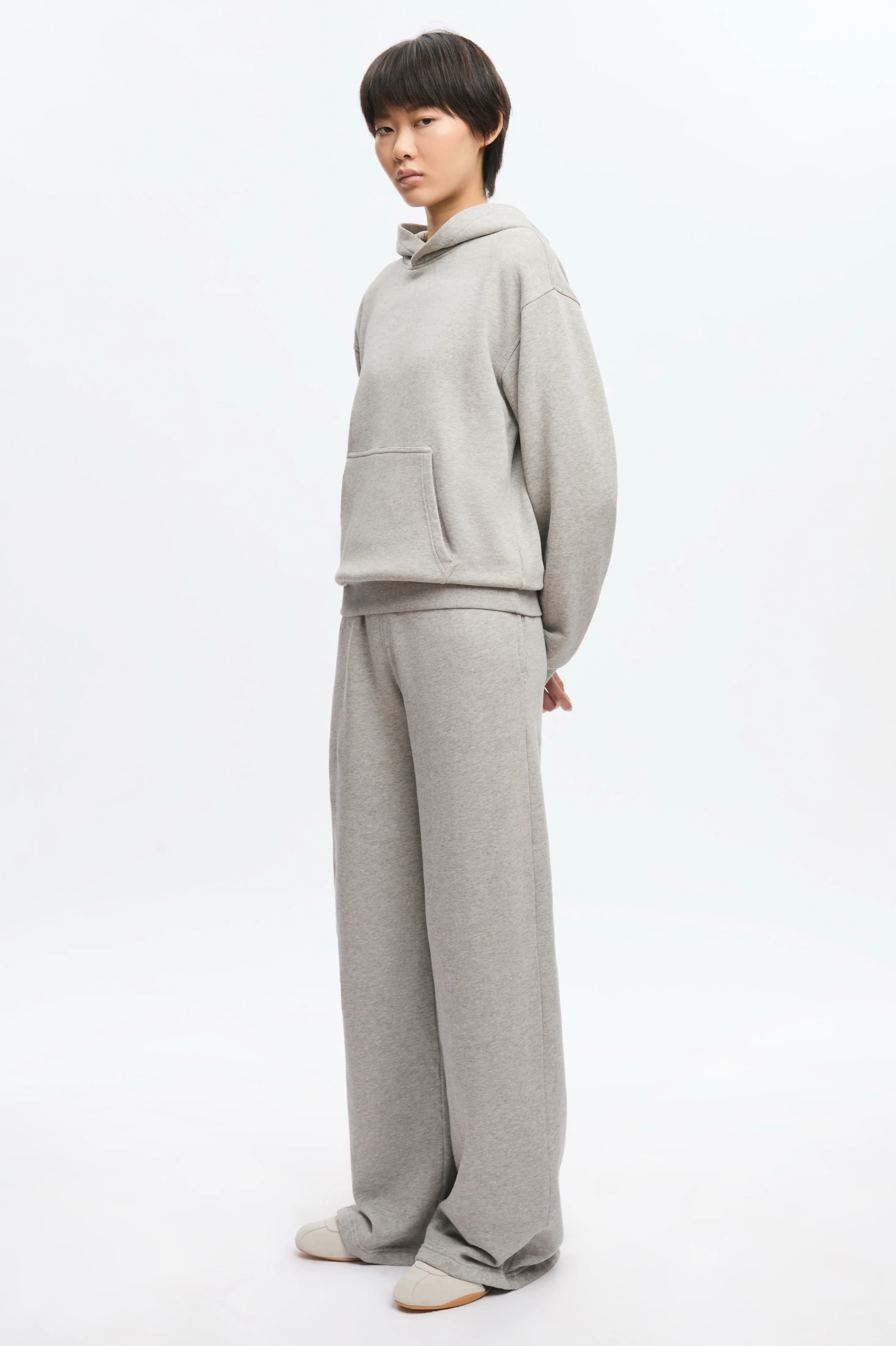 Women's Essential Hoodie in Heather Grey - Image 5