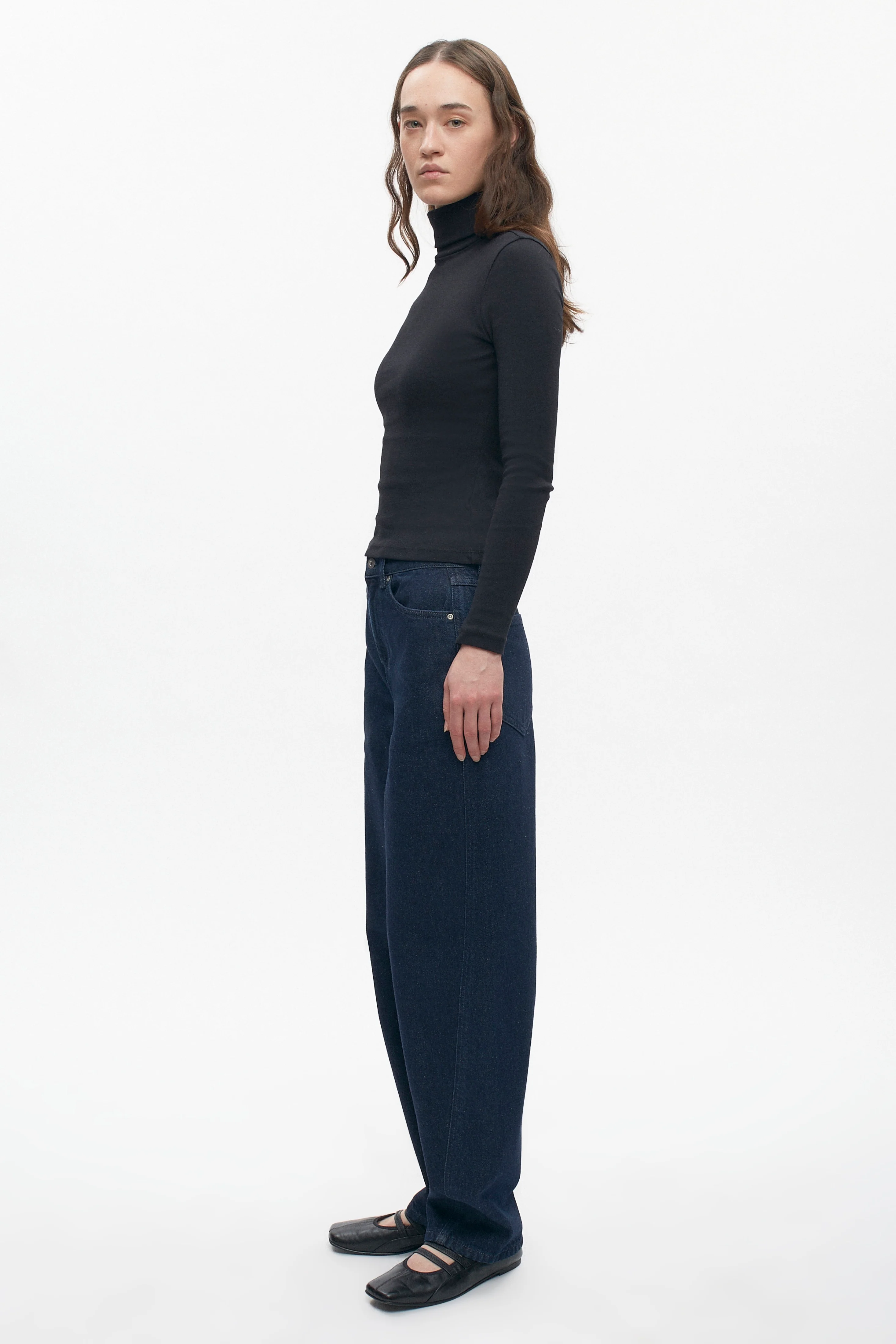 Women's Fitted Turtleneck in Black - Image 4