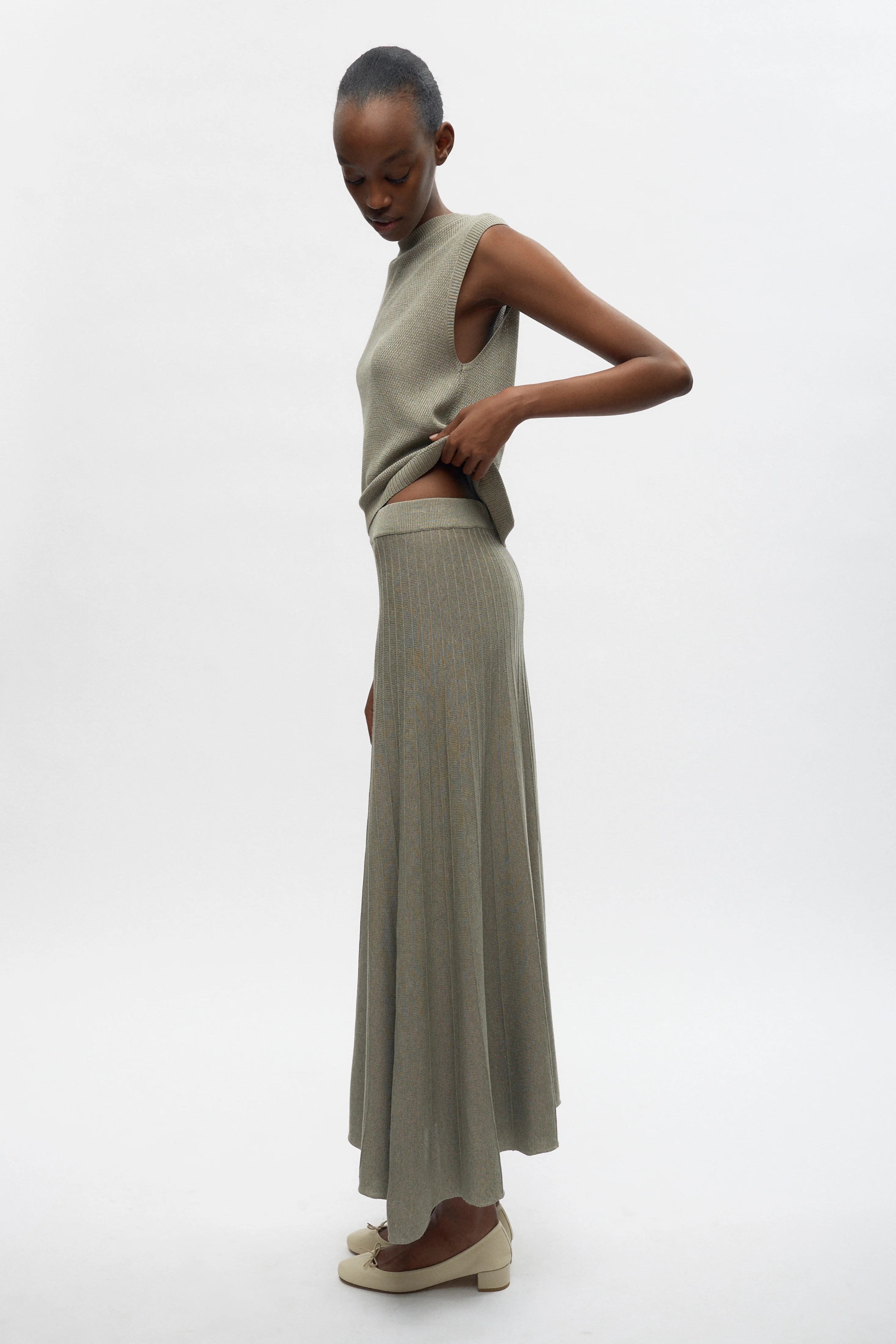 Women's Gezira Knit Skirt in Dune Grass - Image 4