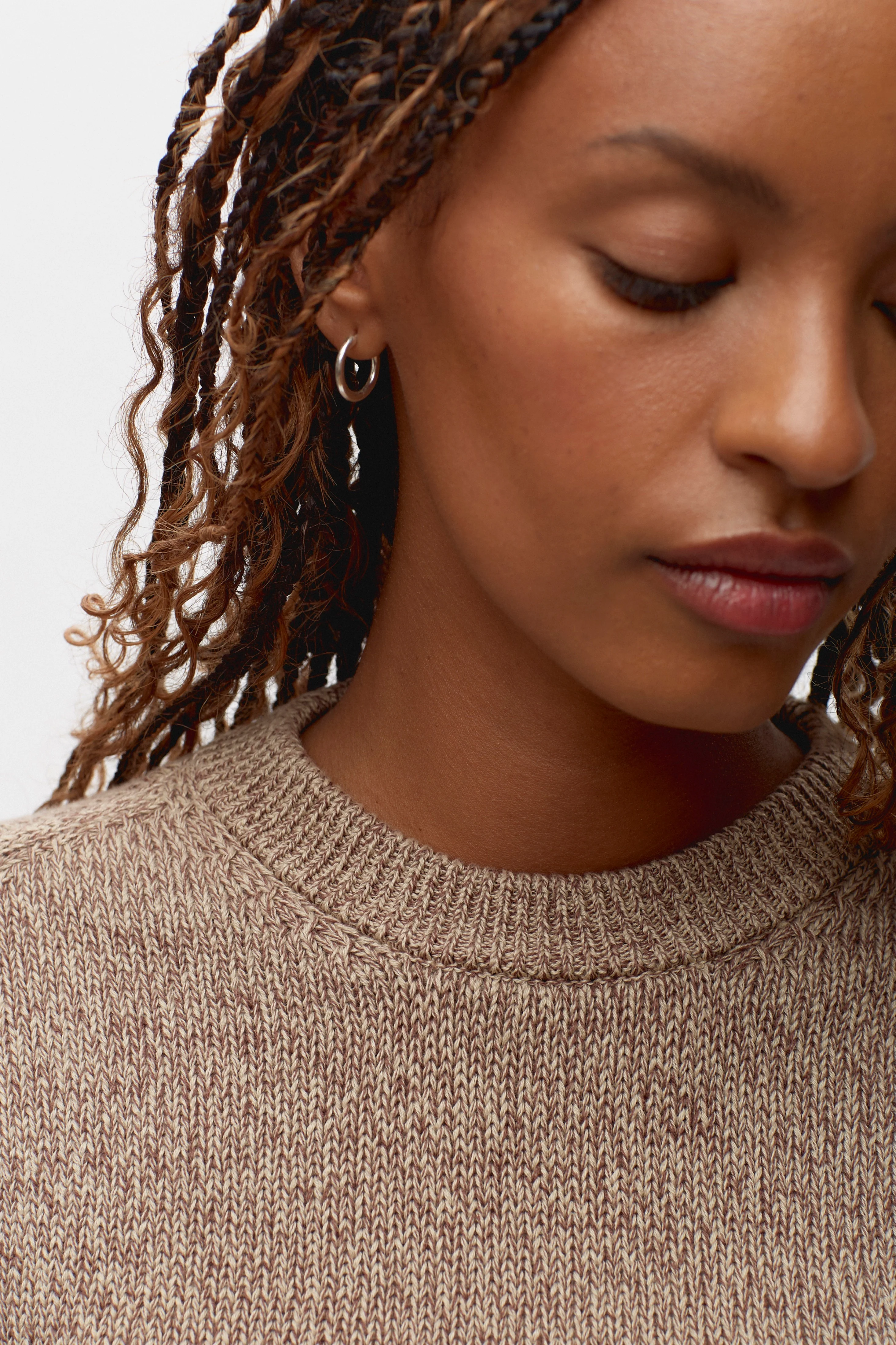 Women's Hamatah Sweater in Umber Melange - Image 4