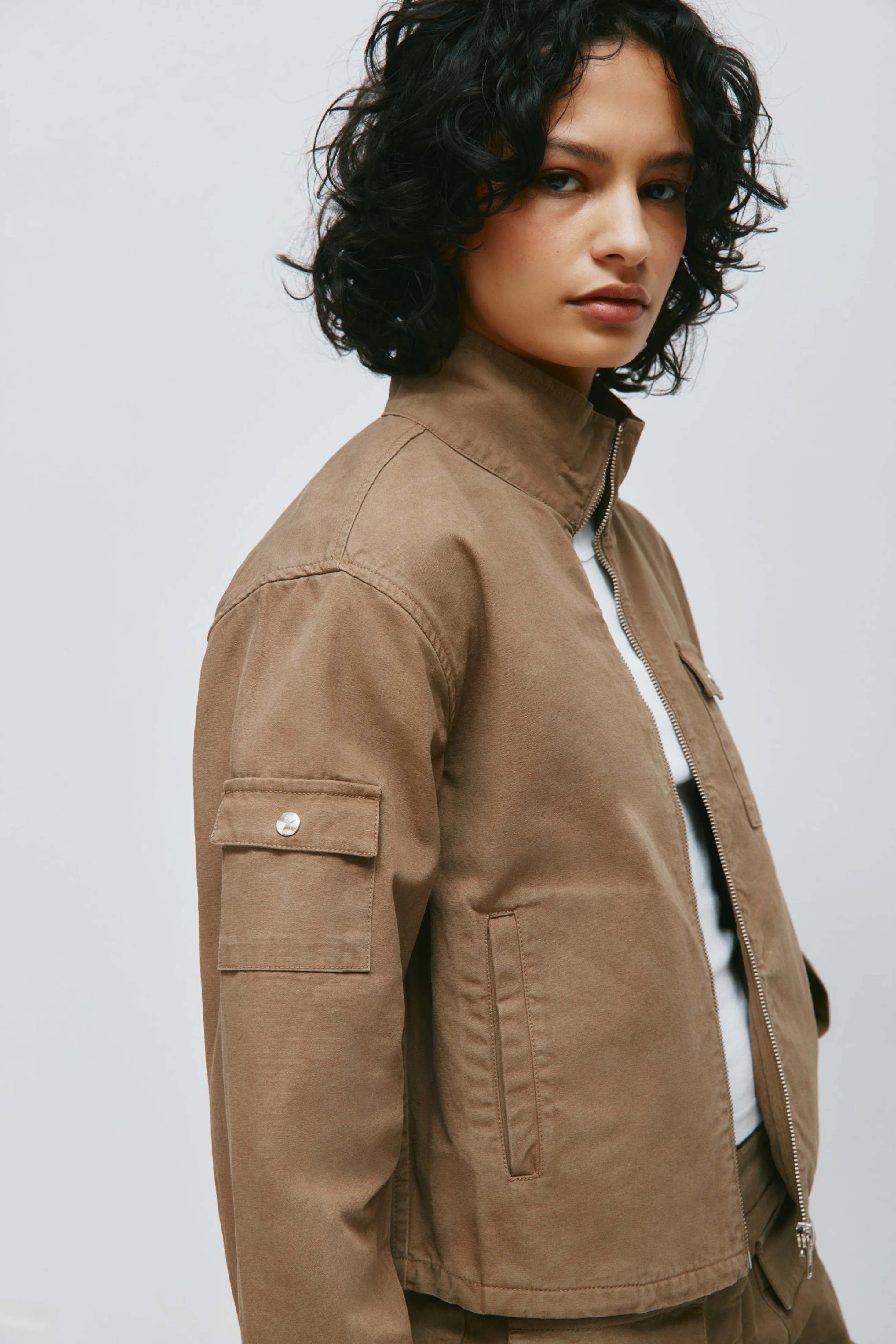 Women's Heka Funnel Jacket in Khaki Brown - Image 4