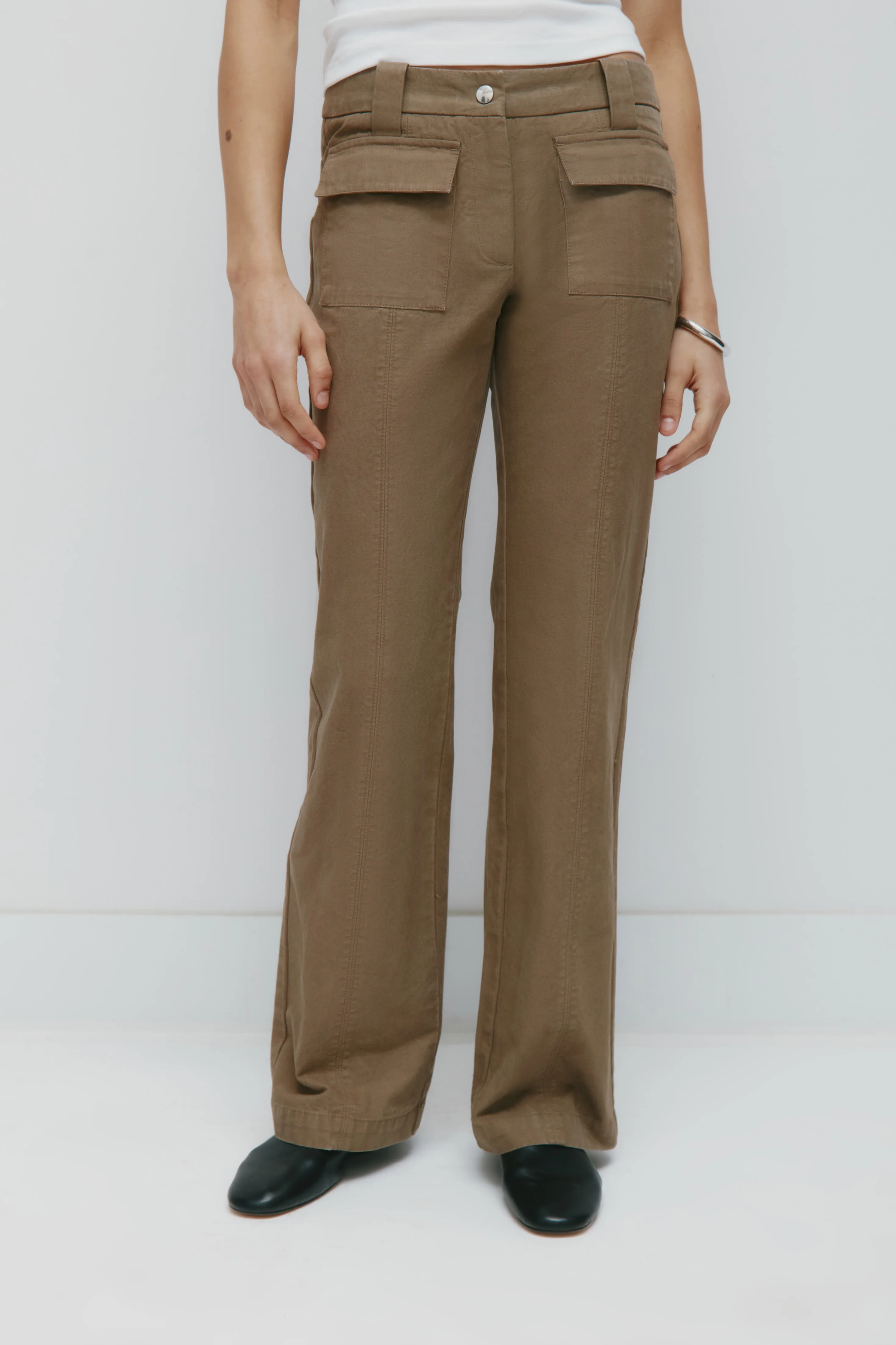 Women's Heka Pocket Trouser in Khaki Brown - Image 6