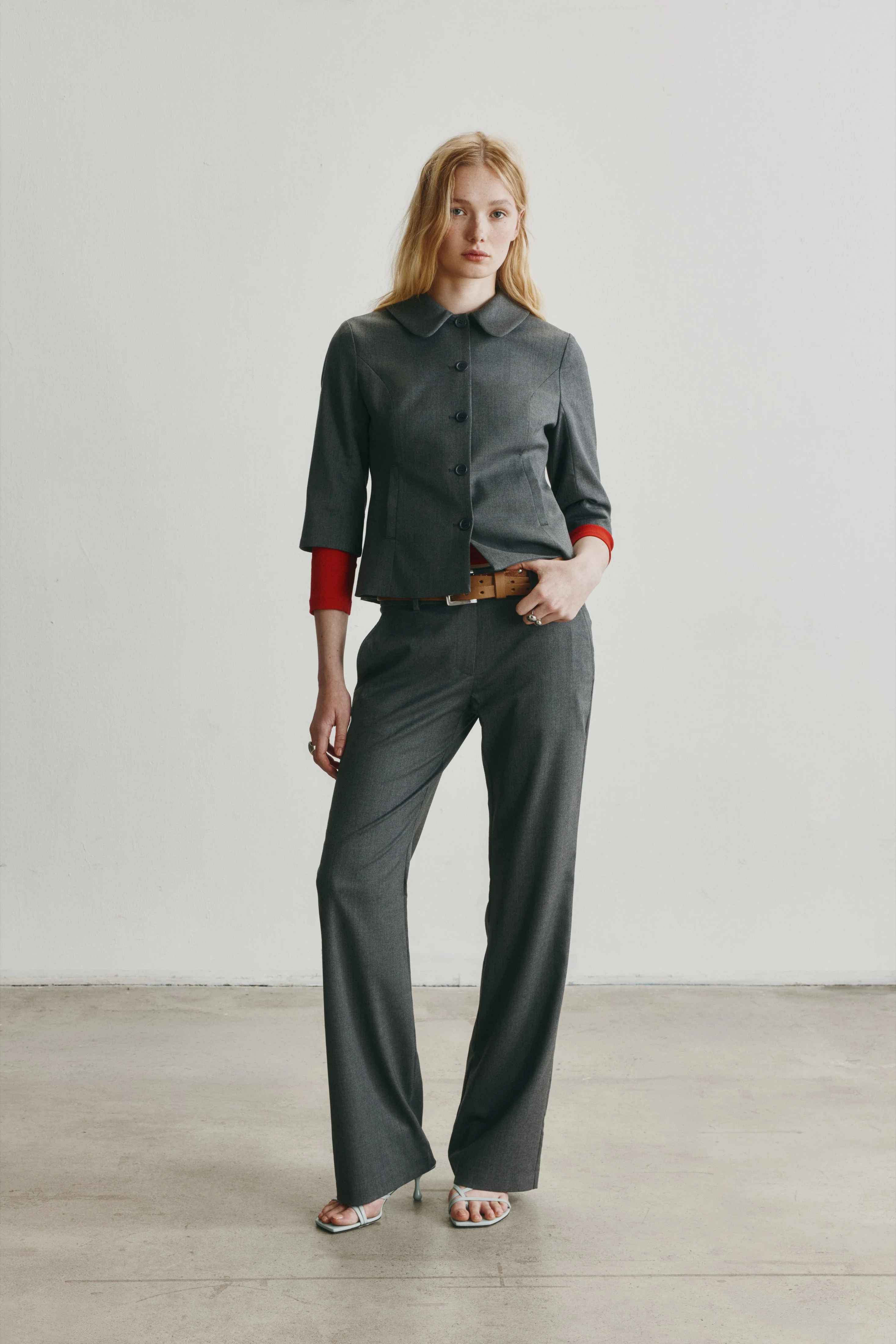 Women's Iman Trouser in Charcoal Mix - Image 2