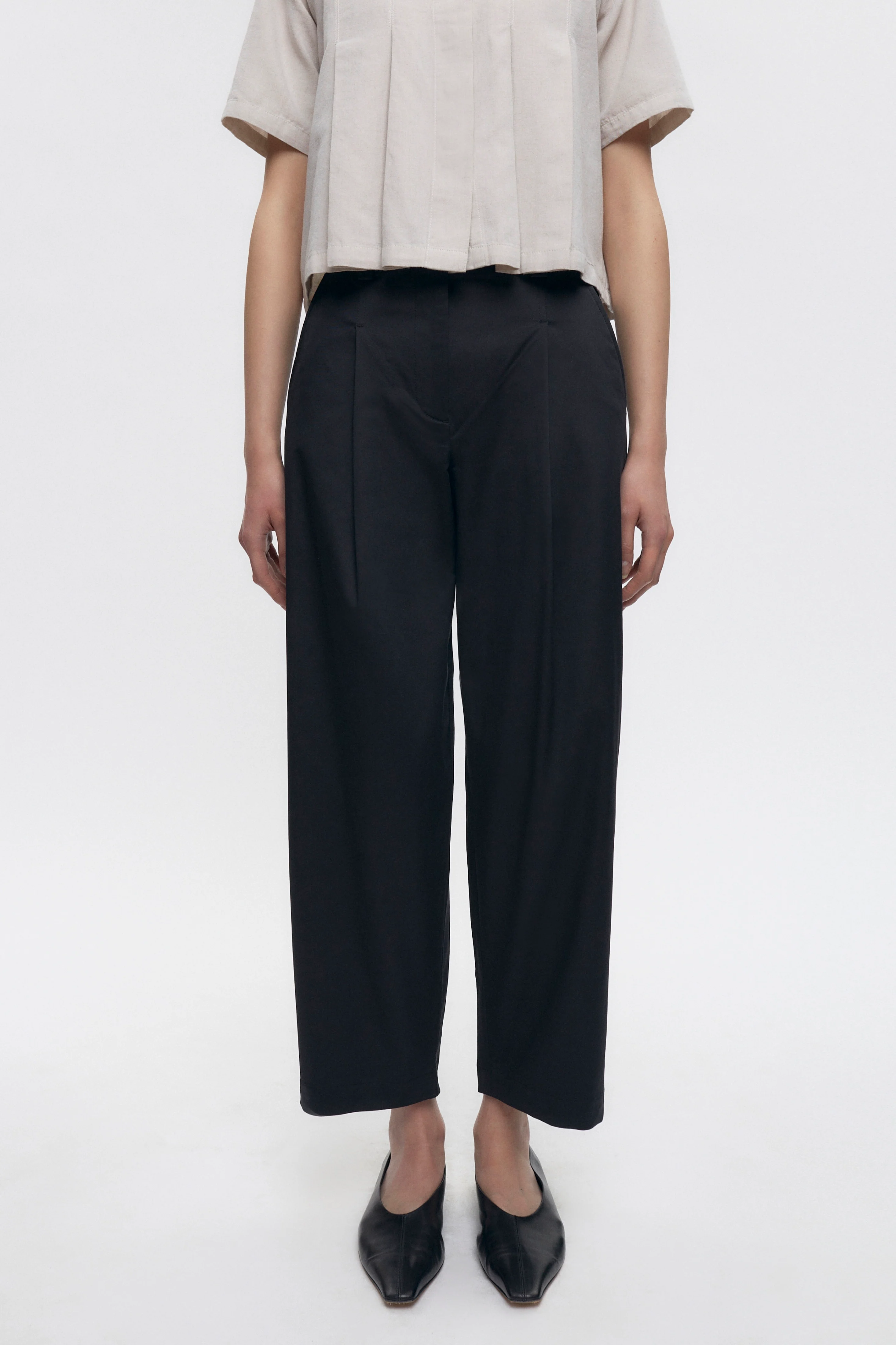 Women's Karnak Trouser in Black - Image 2