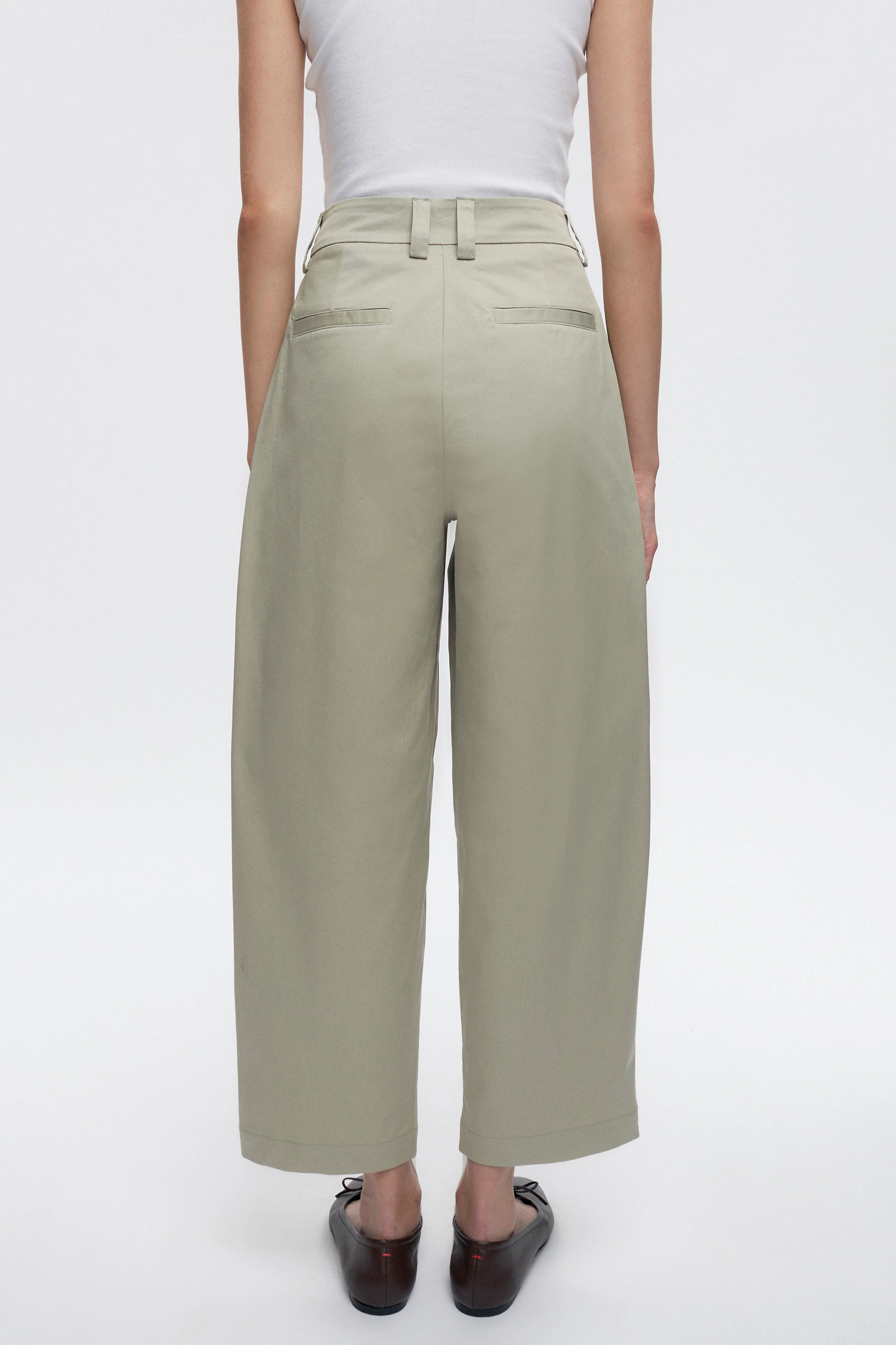 Women's Karnak Trouser in Dune Grass - Image 4