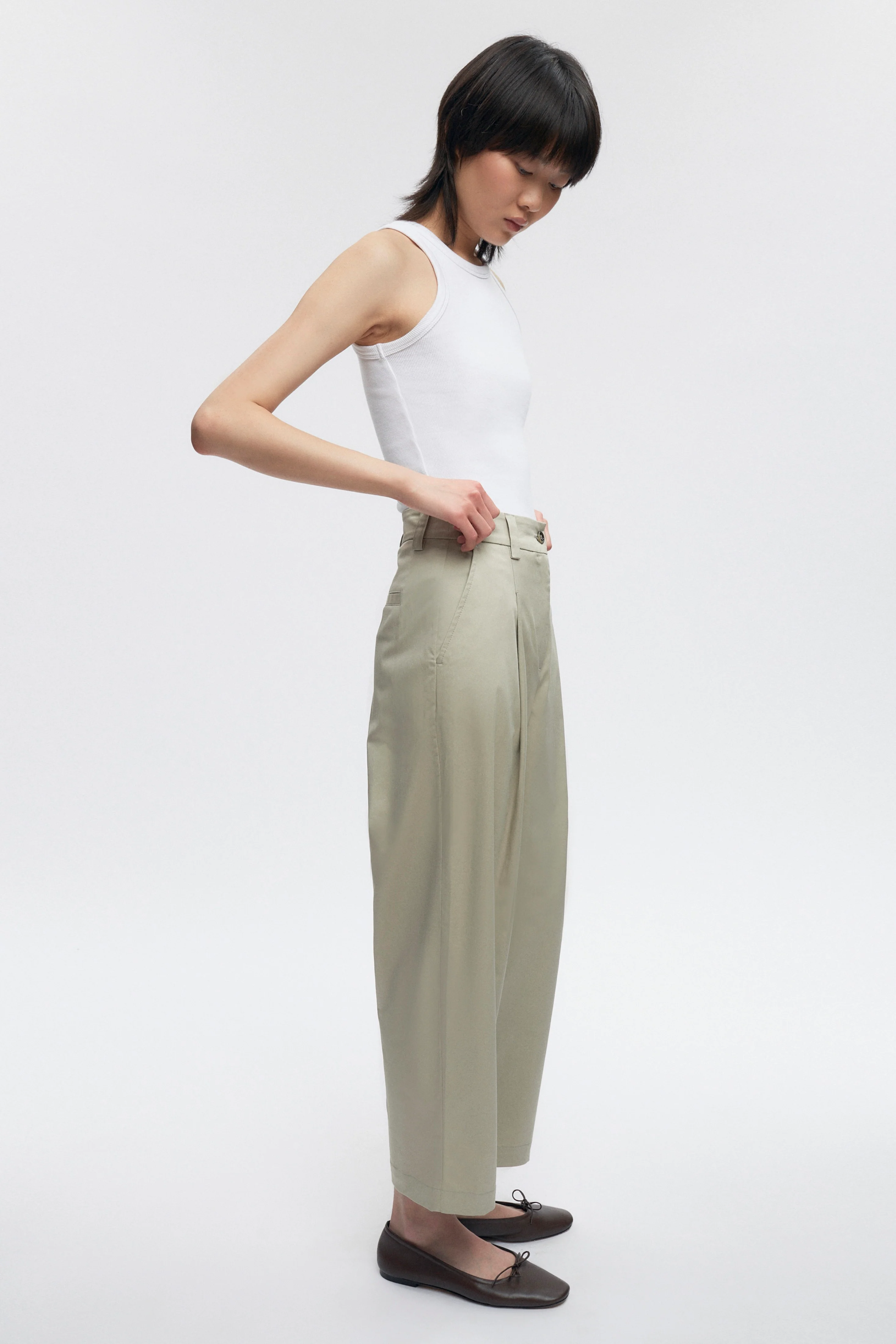 Women's Karnak Trouser in Dune Grass - Image 5