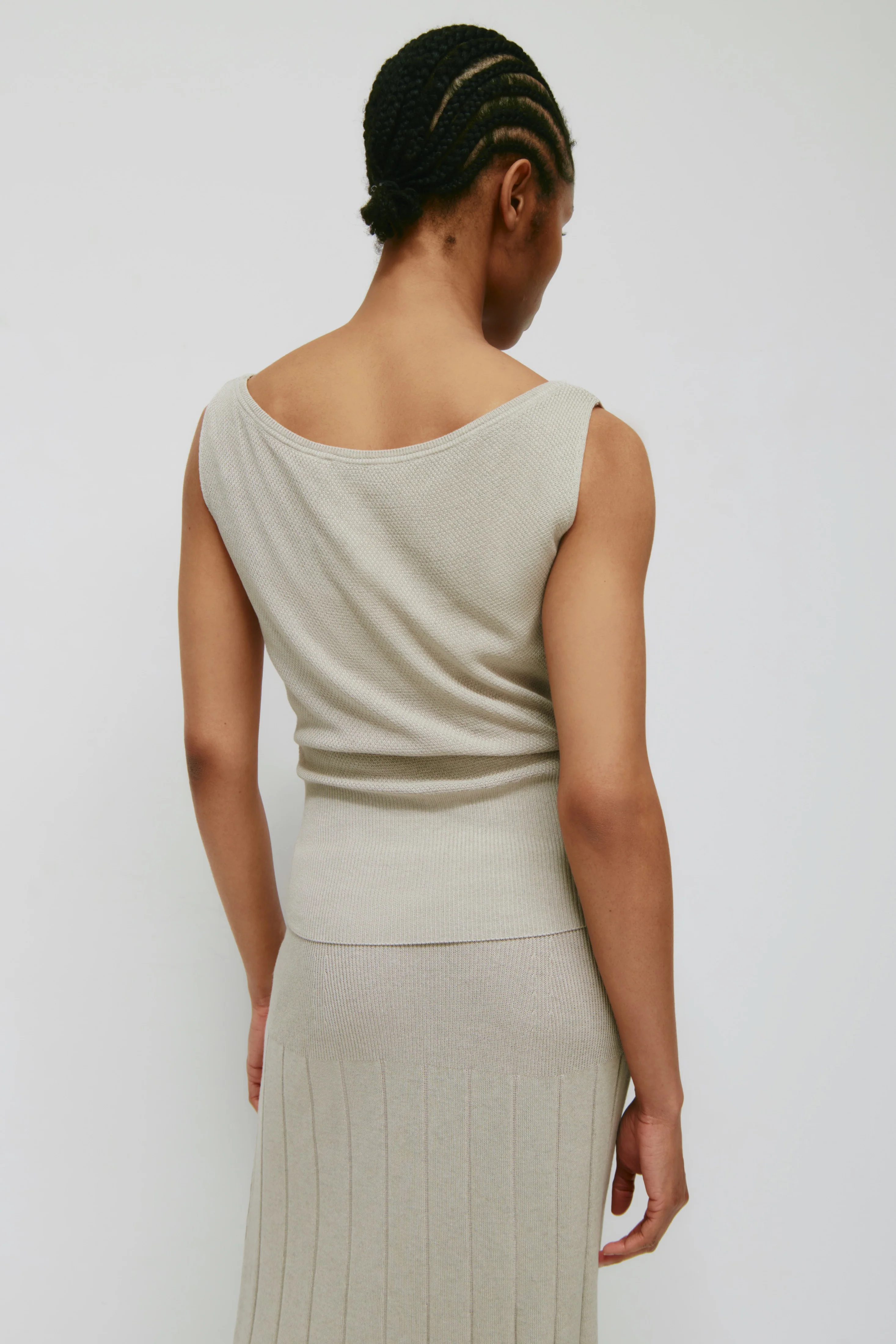 Women's Kenza Boatneck Tank in Lino - Image 5