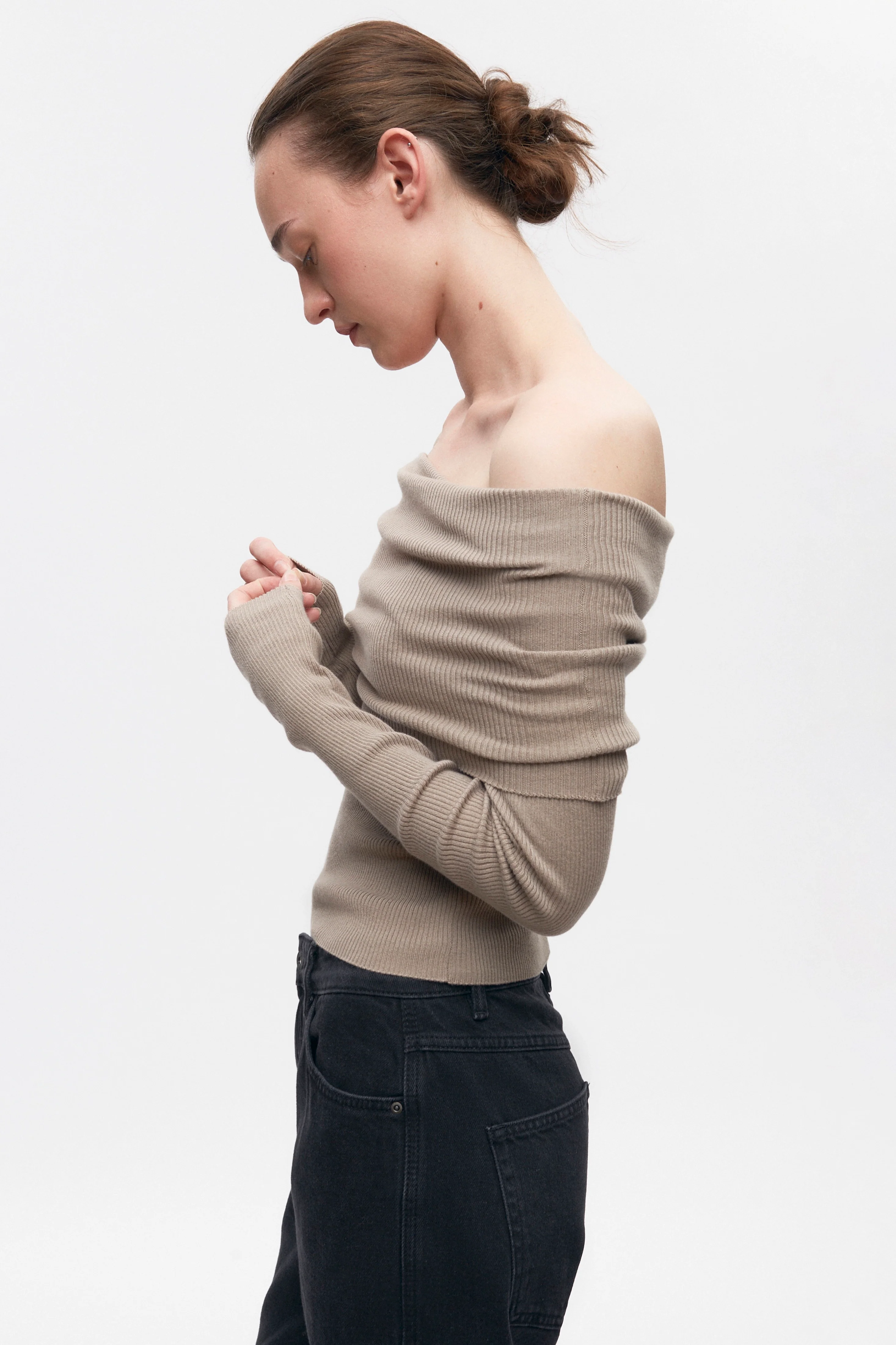 Women's Kornesh Longsleeve in Taupe - Image 4