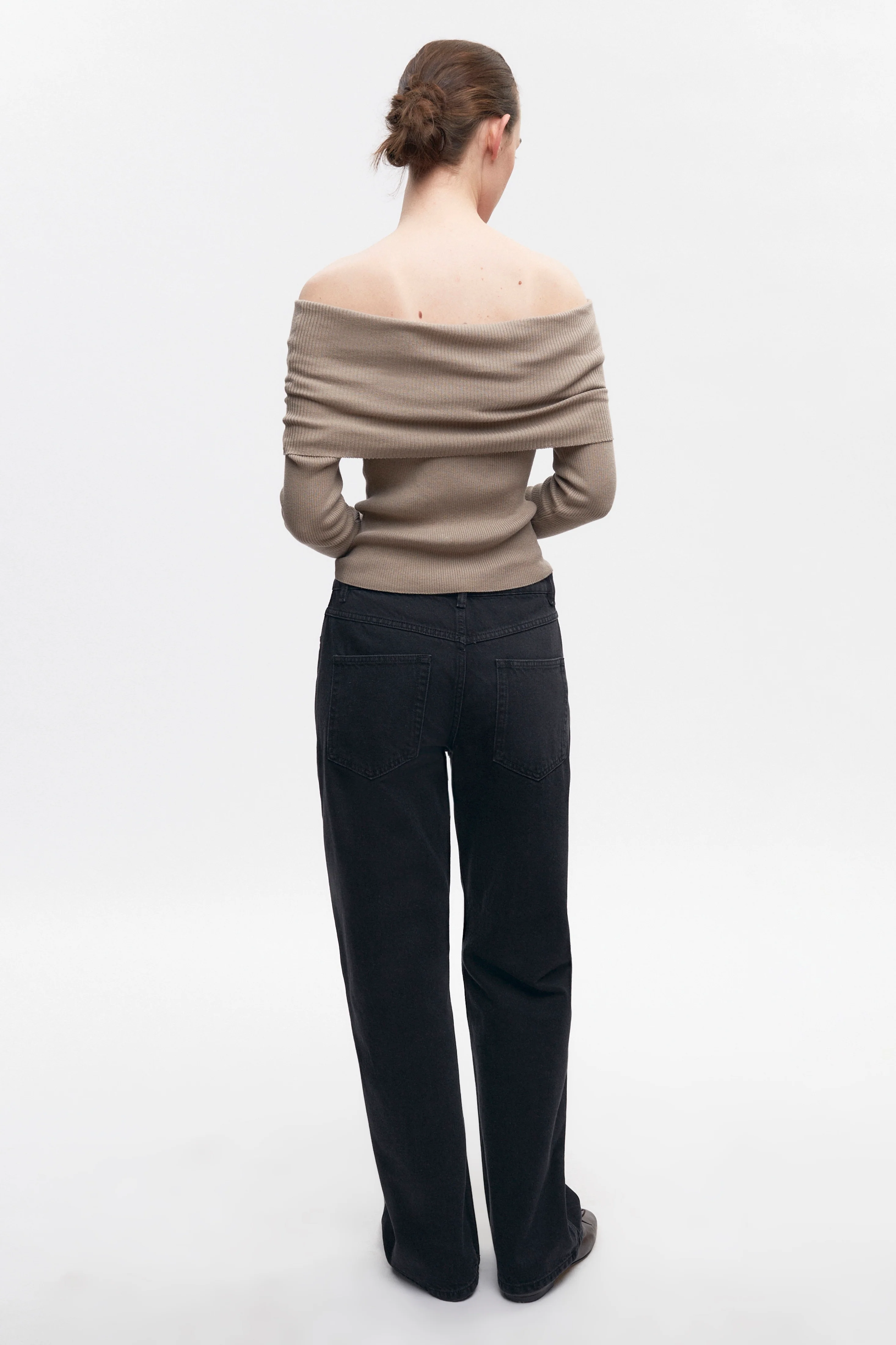 Women's Kornesh Longsleeve in Taupe - Image 5