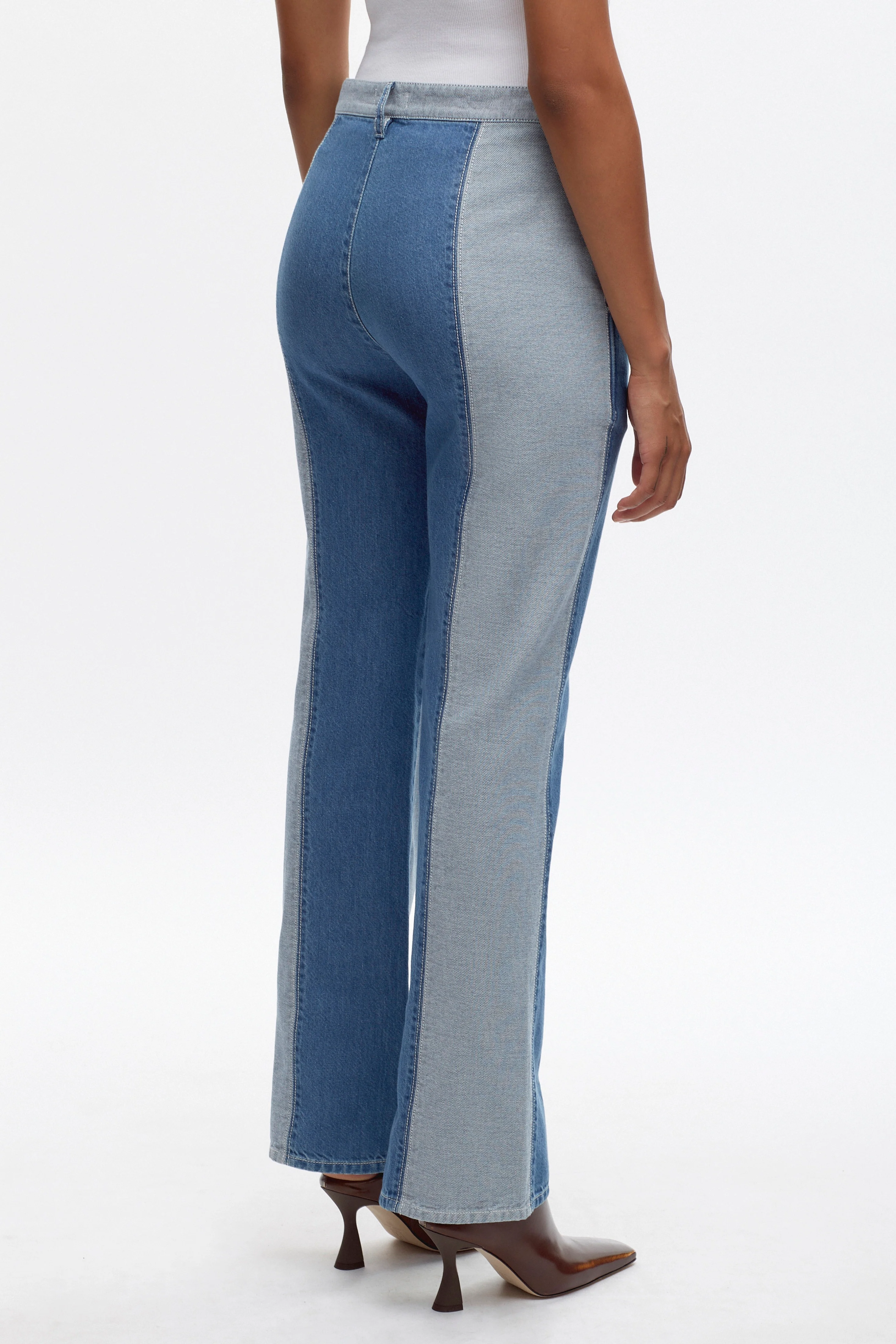 Women's Lido Denim in Med Wash - Image 4