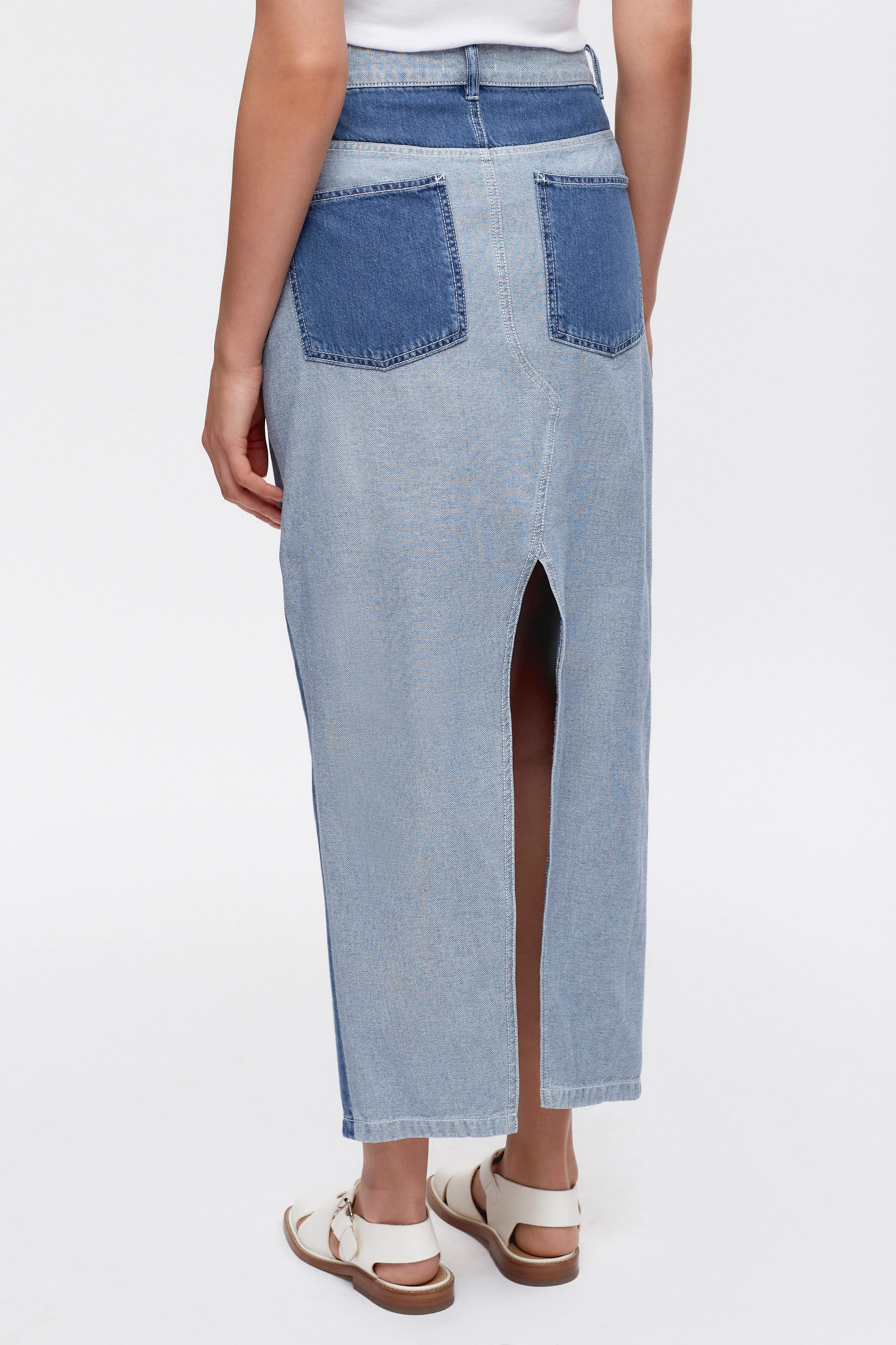 Women's Lily Denim Skirt in Med Wash - Image 5
