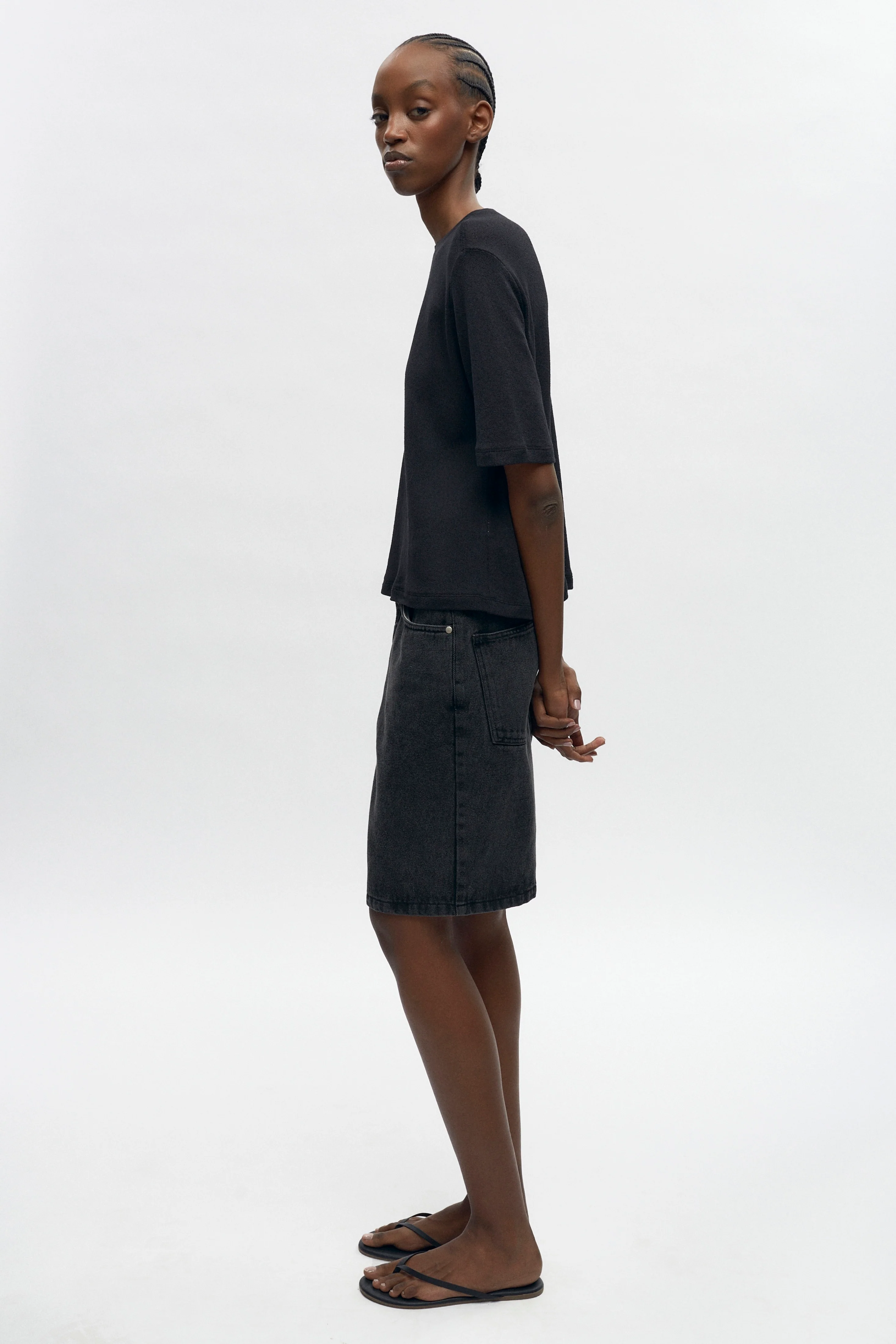 Women's Luxor Jersey Tee in Black - Image 4