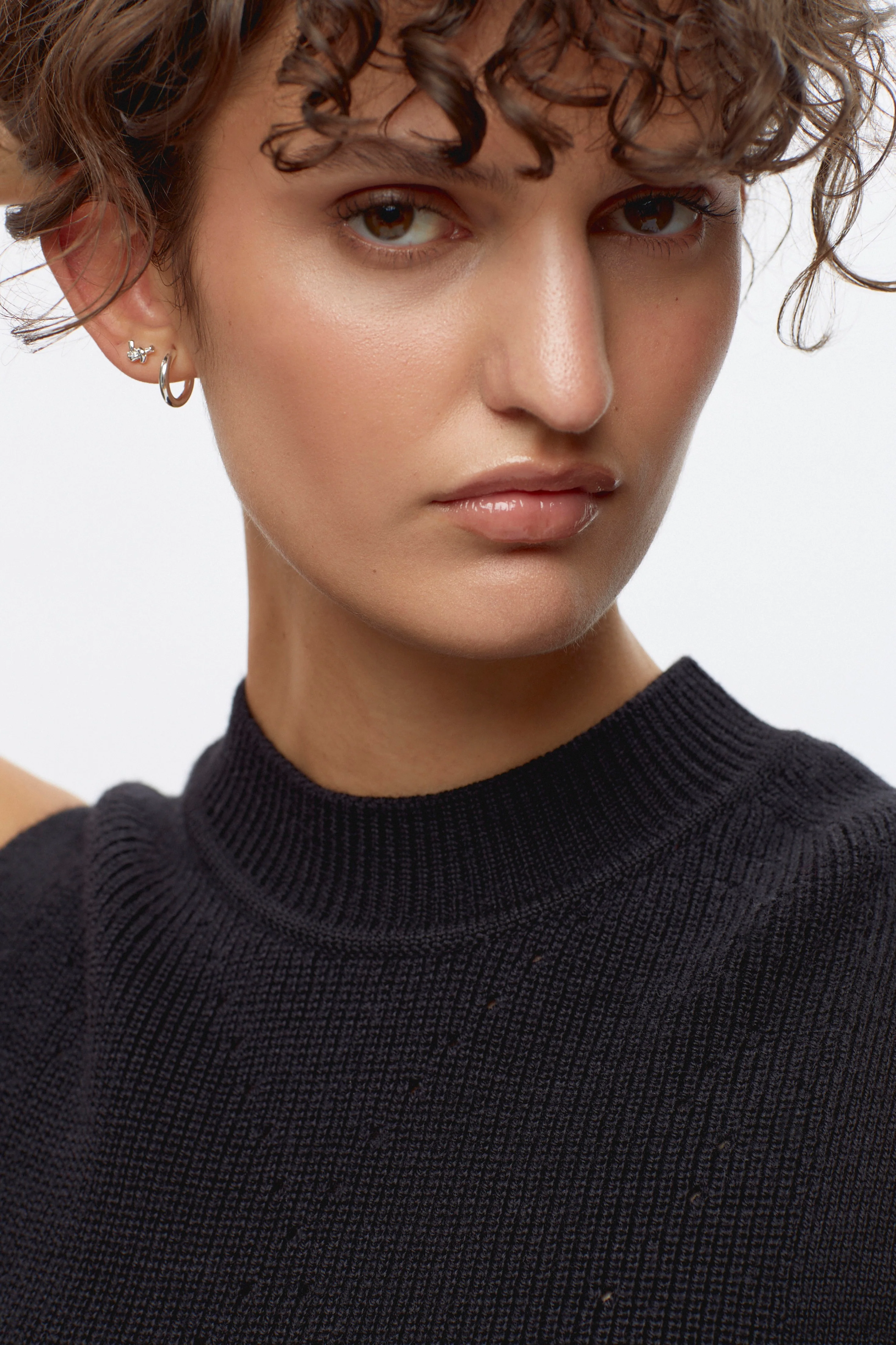 Women's Maadi Vest in Black - Image 6