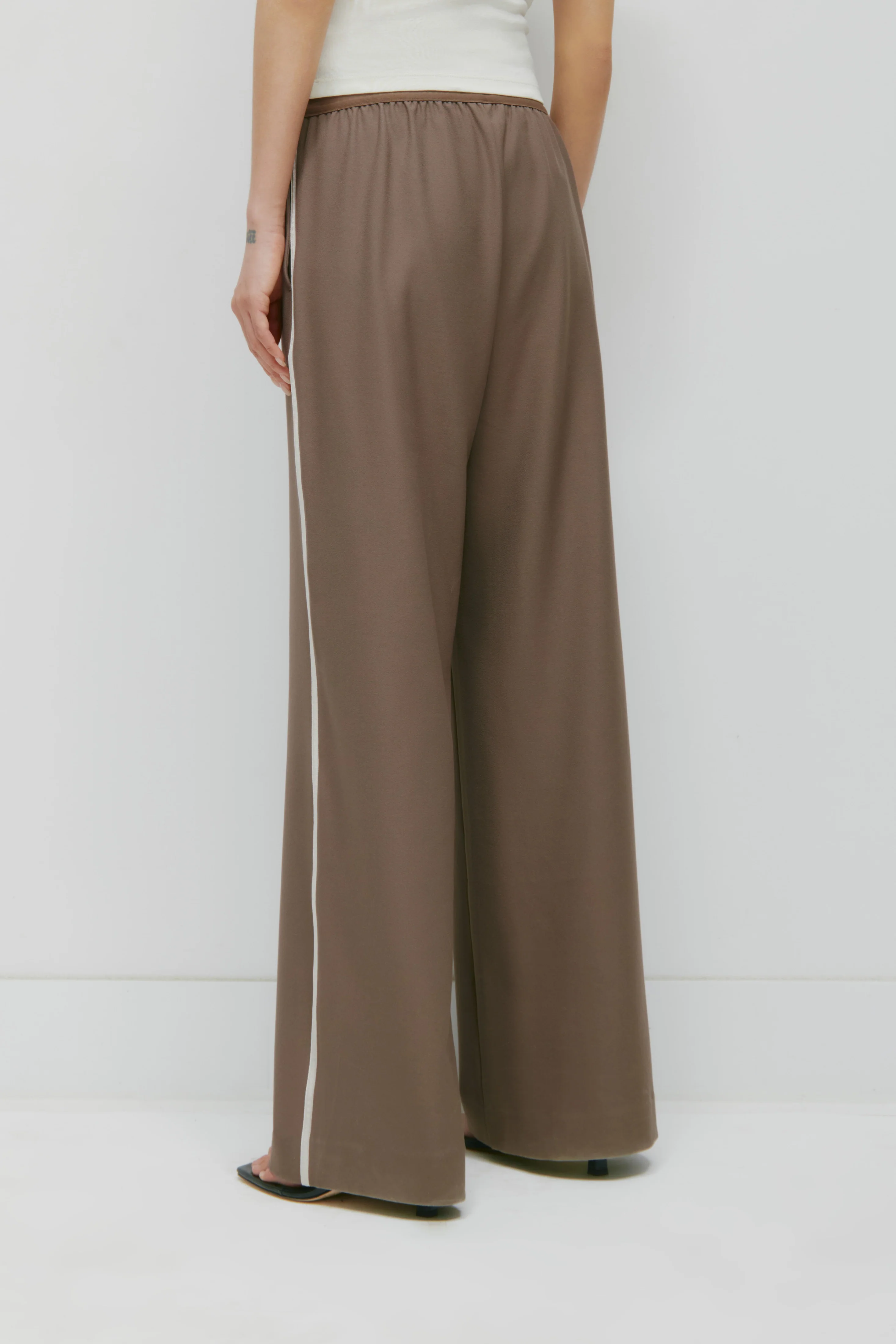 Women's Nady Track Pant in Bark - Image 4