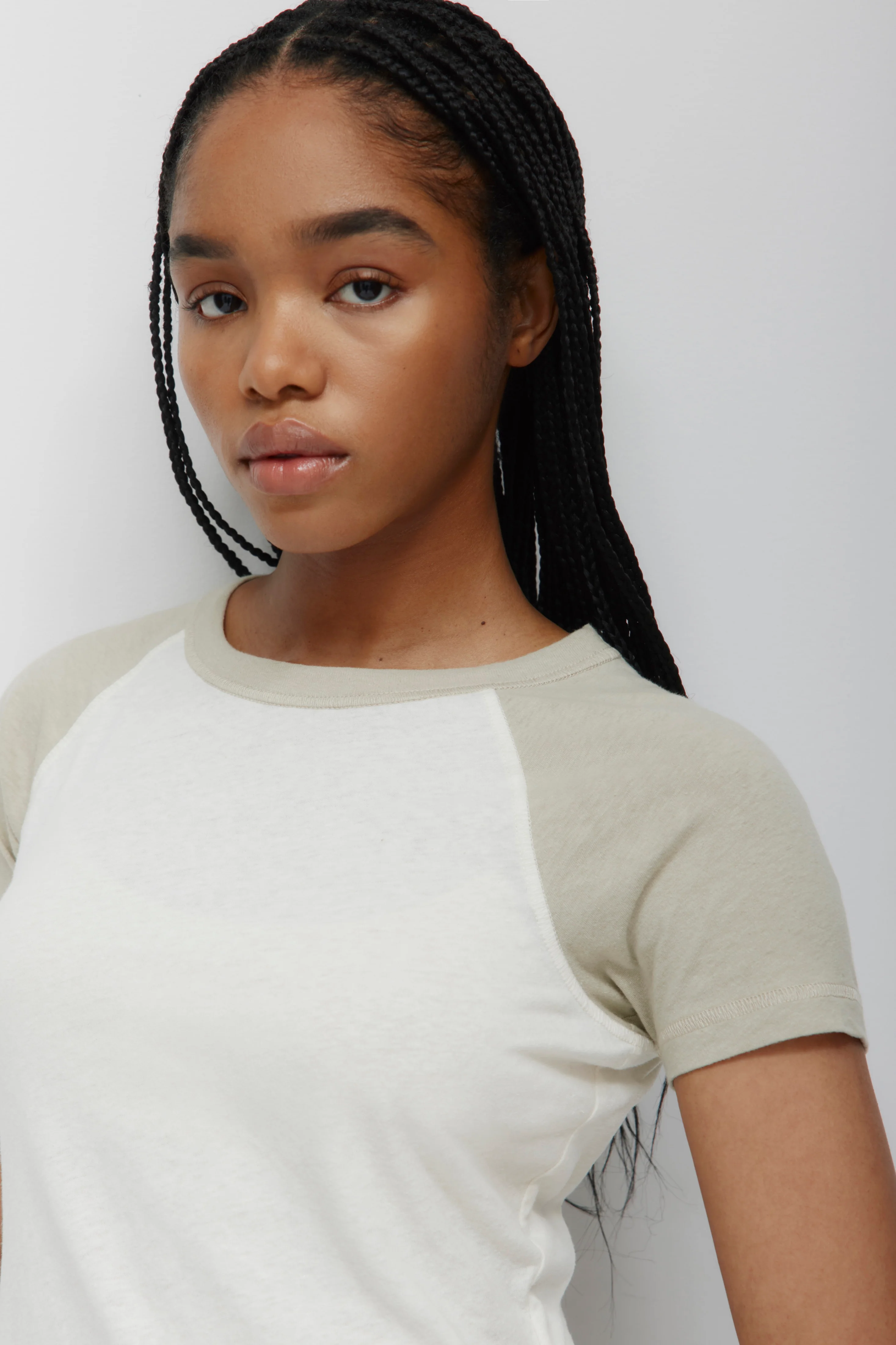 Women's Nassim Varsity Tee in Marshmallow/Dune Grass - Image 5