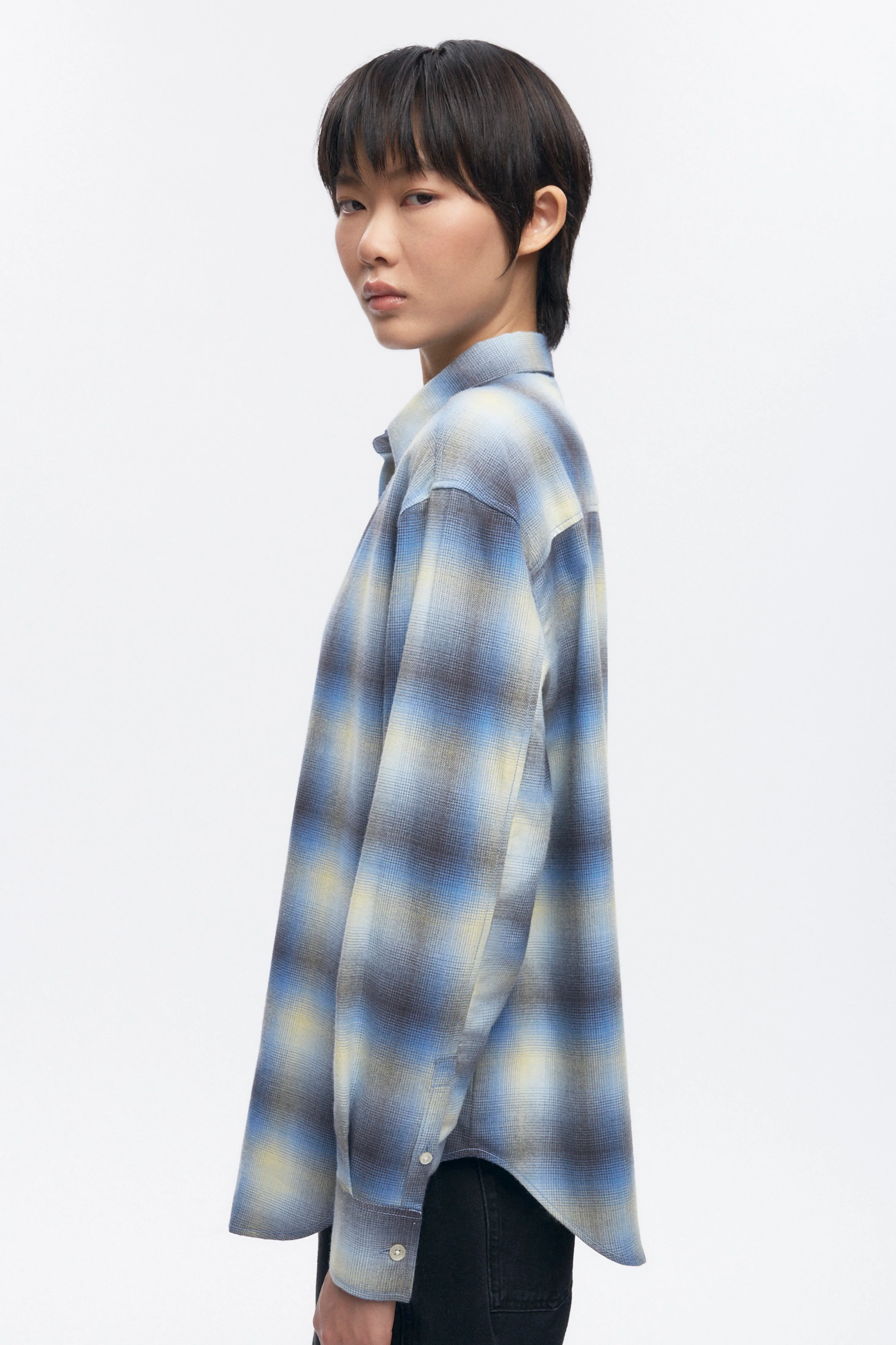 Women's Oversized Flannel Shirt in Blue Plaid - Image 3