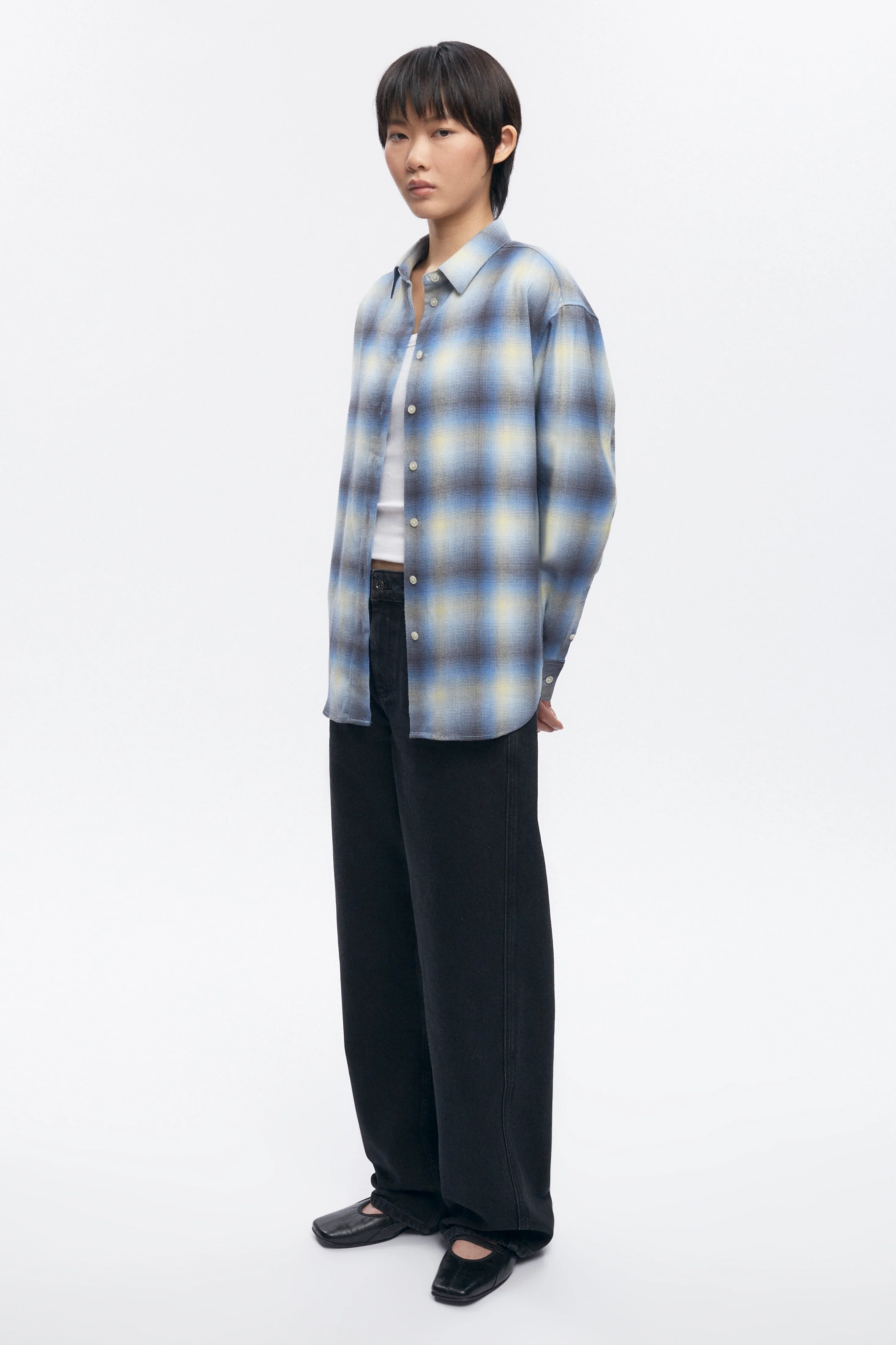 Women's Oversized Flannel Shirt in Blue Plaid - Image 5