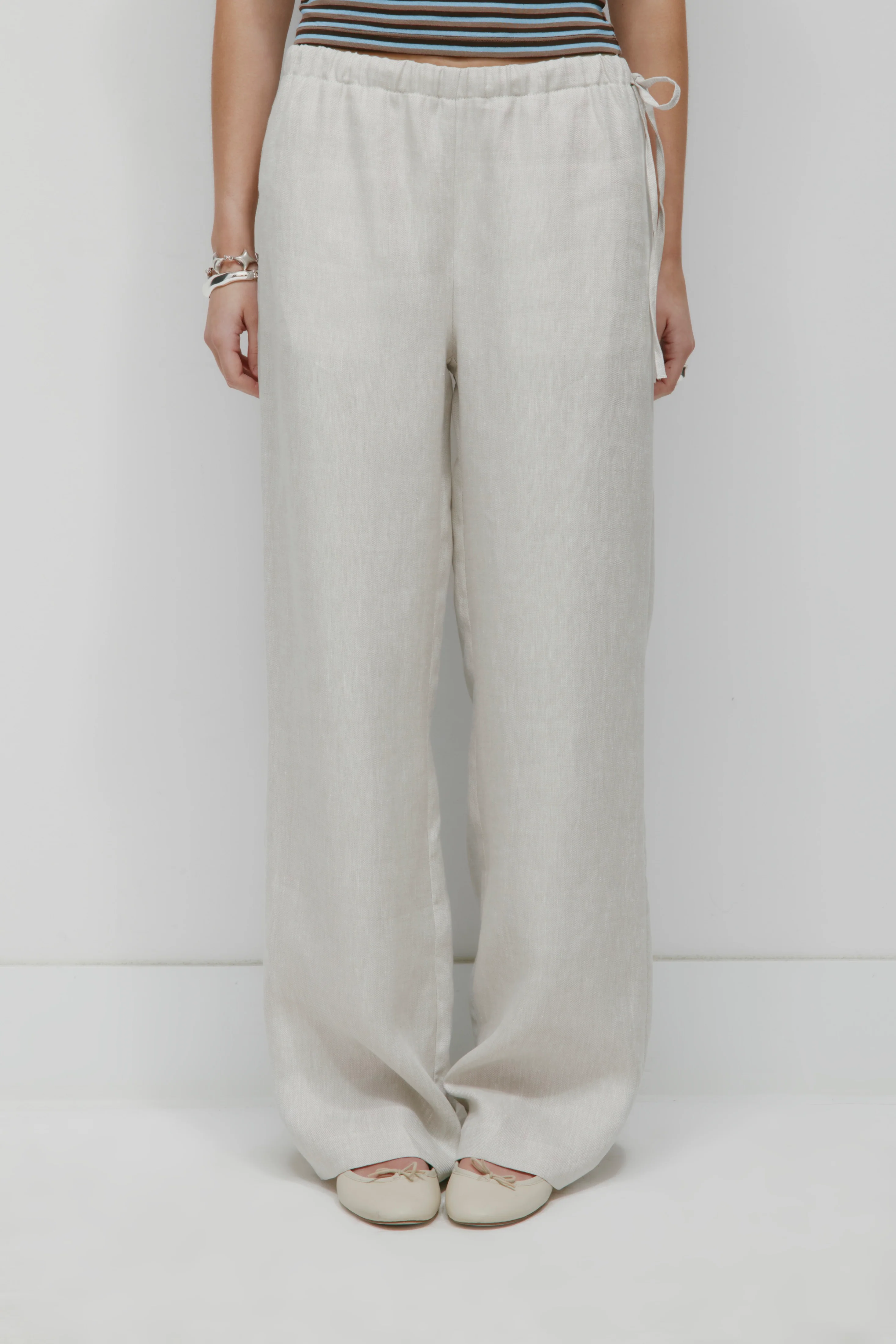 Women's Persea Linen Tie Pant in Natural - Image 3