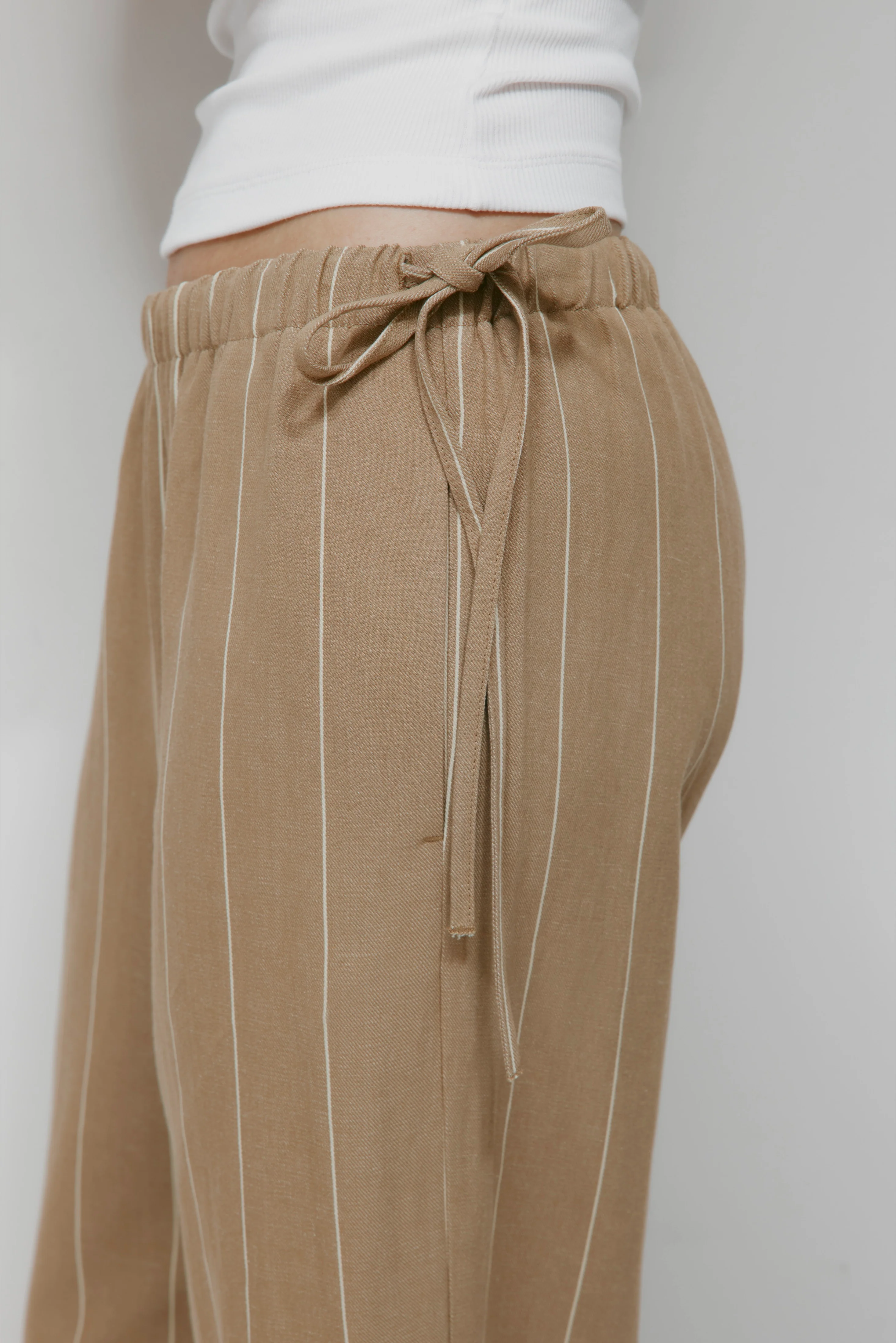 Women's Persea Linen Tie Pant in Safari Stripe - Image 2
