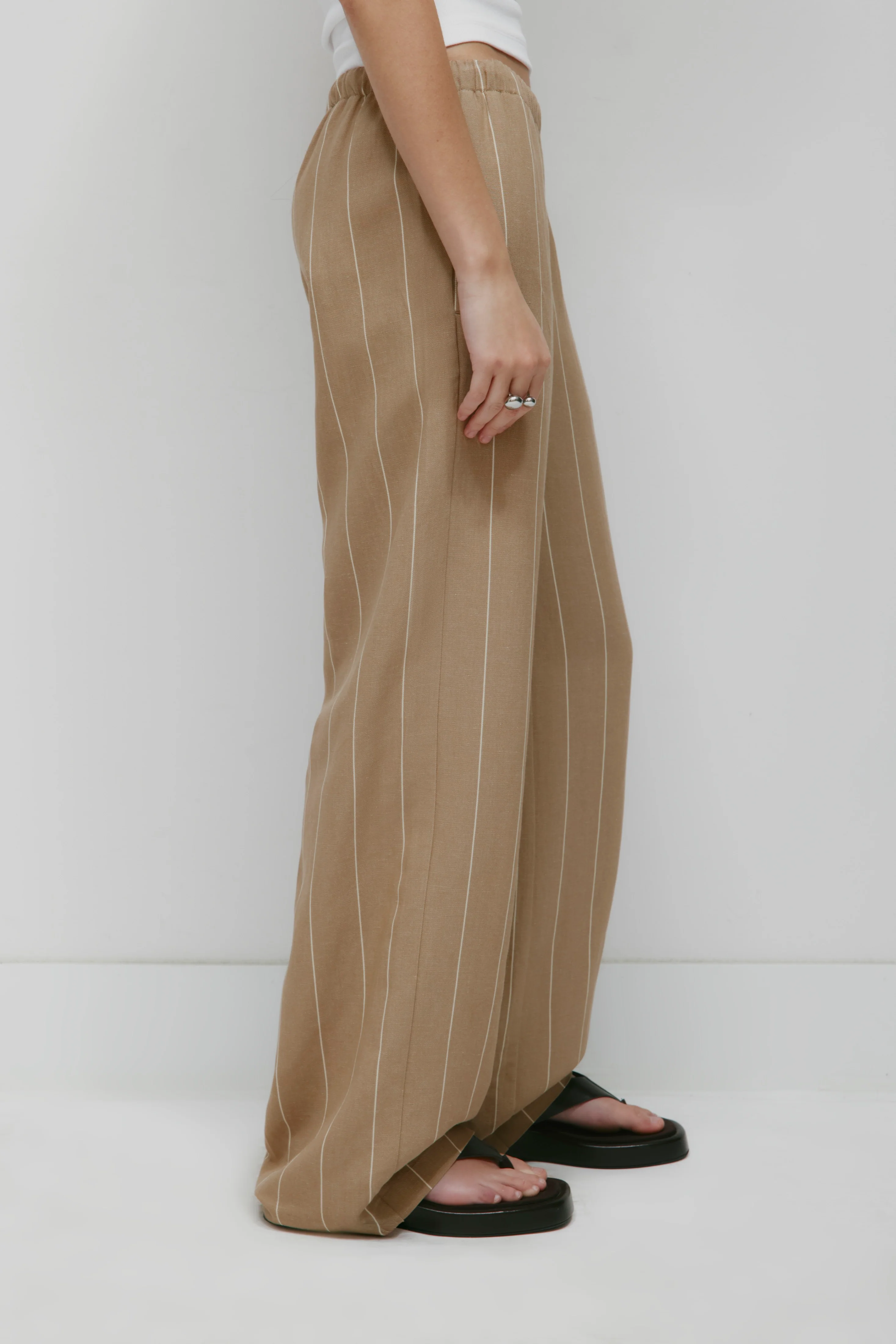 Women's Persea Linen Tie Pant in Safari Stripe - Image 4