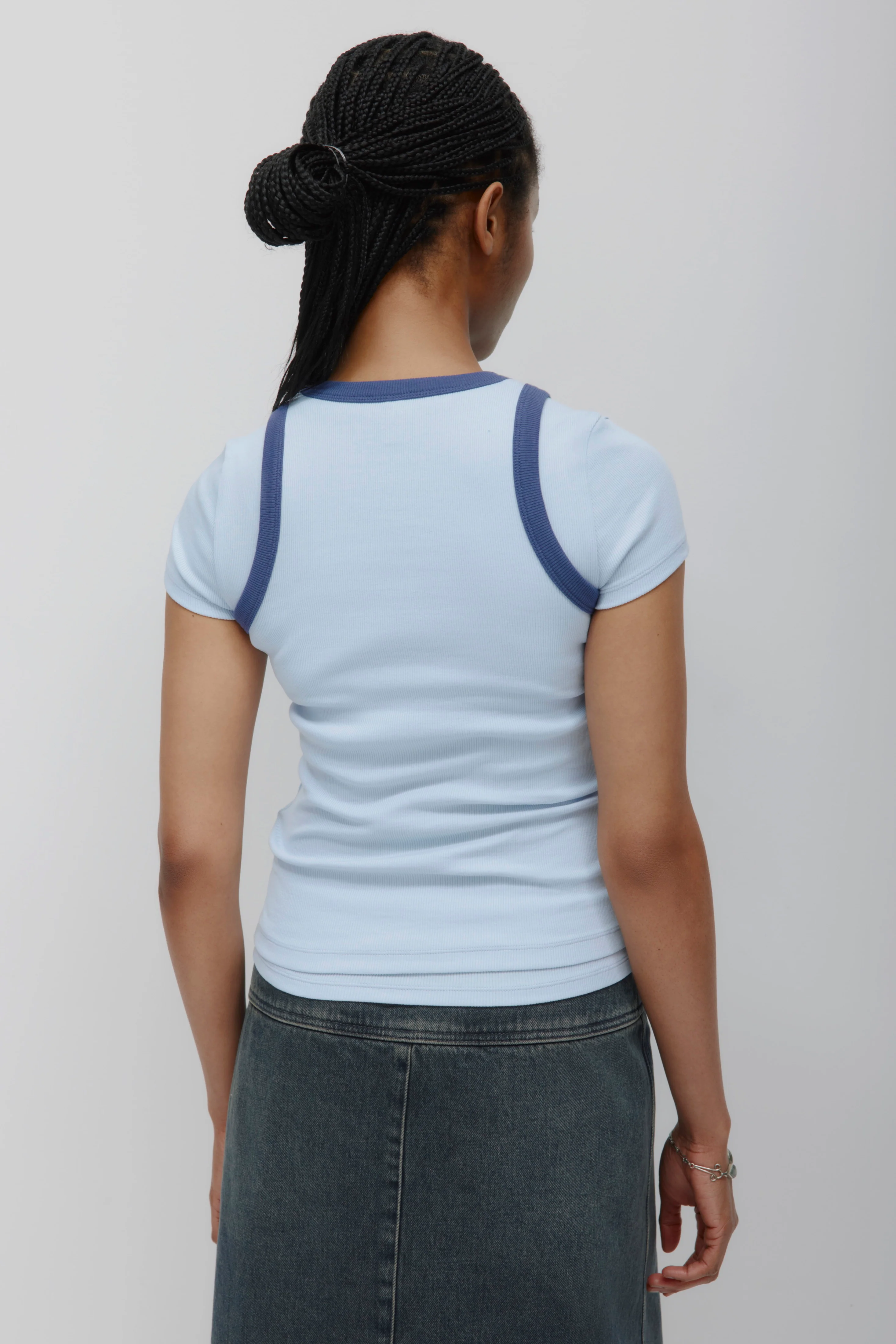 Women's Racer Tank in Blue Aura/Dark Indigo - Image 4