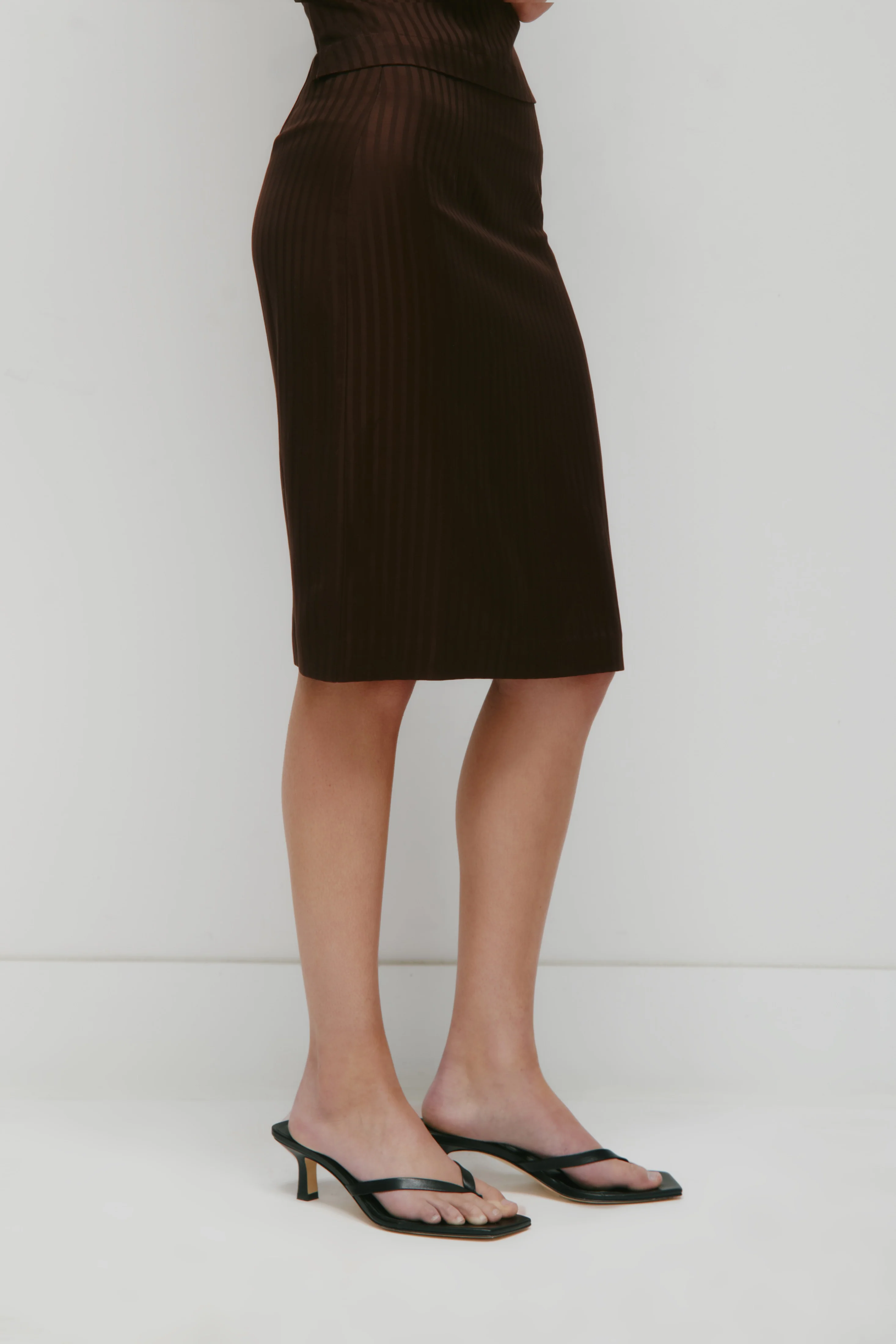 Women's Sahra Midi Skirt in Espresso - Image 4